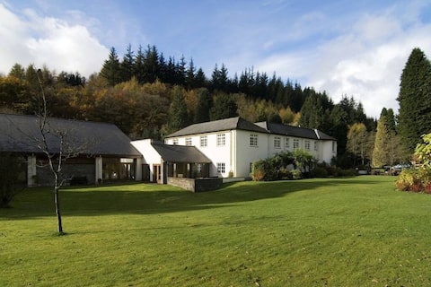 Cartref at Nant Ddu Lodge