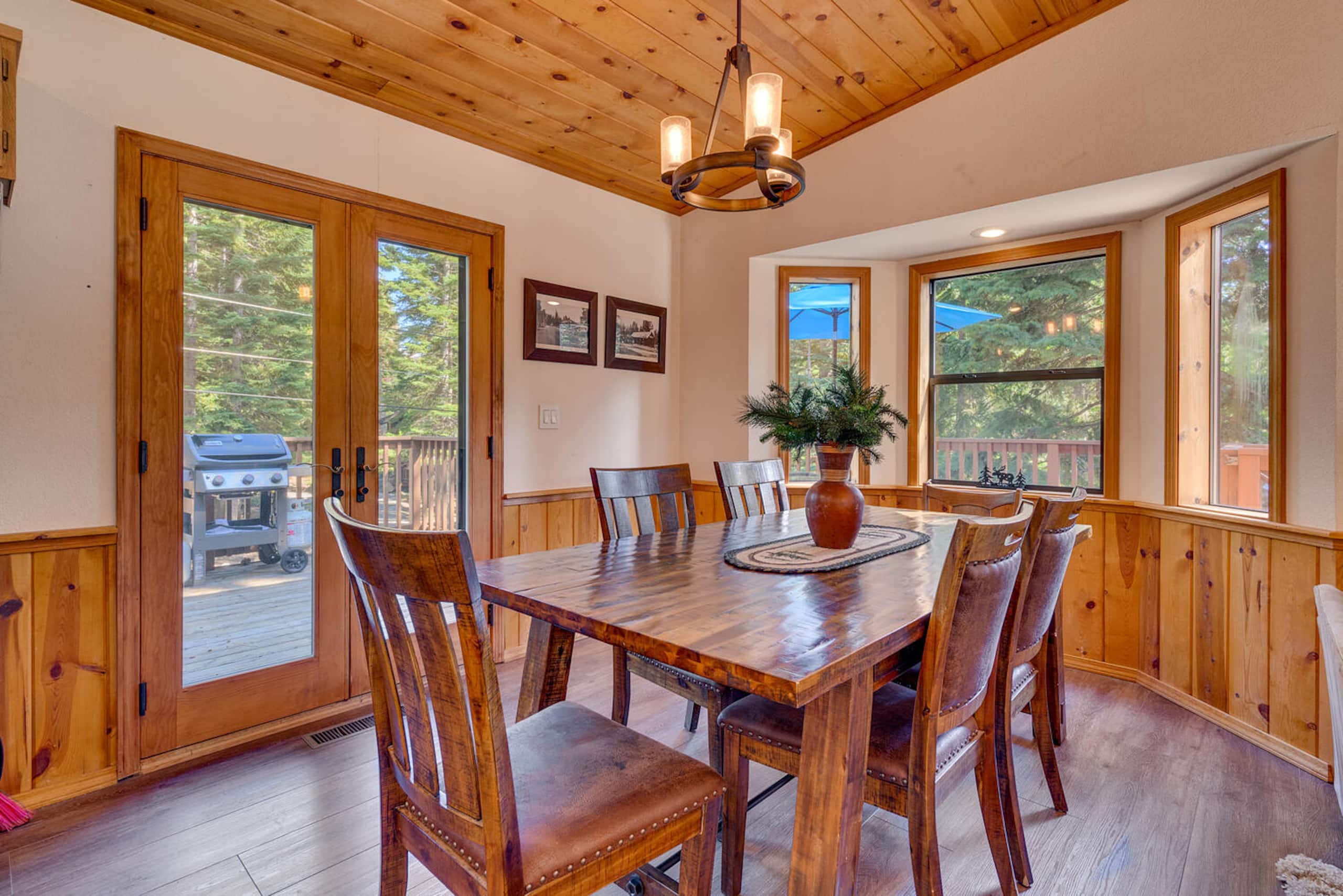 Delightful Mountain Treehouse Retreat, Lake Tahoe - Photo 14
