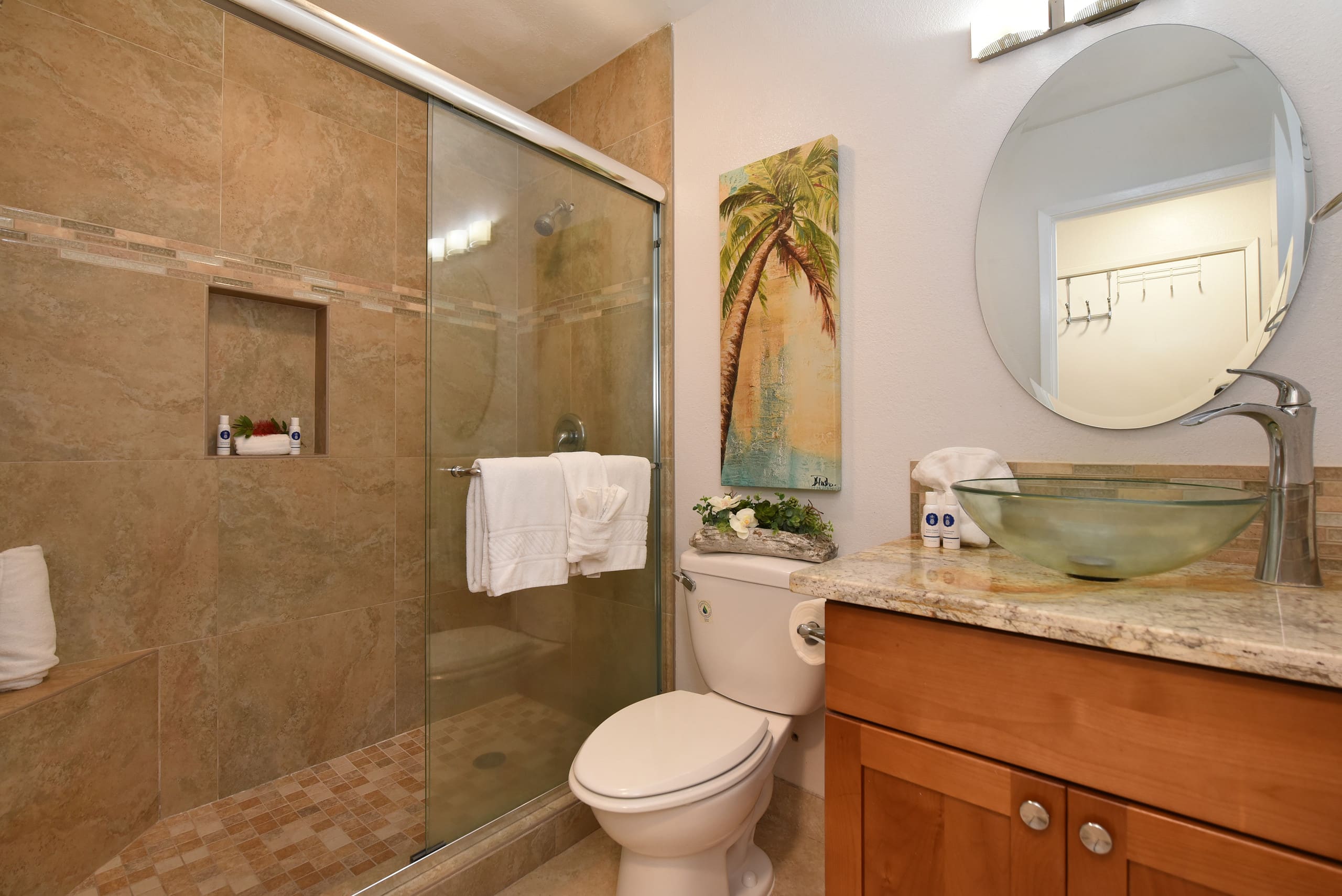 Condo in Lahaina · ★4.64 · 2 bedrooms · 4 beds · 2 baths - Image 18