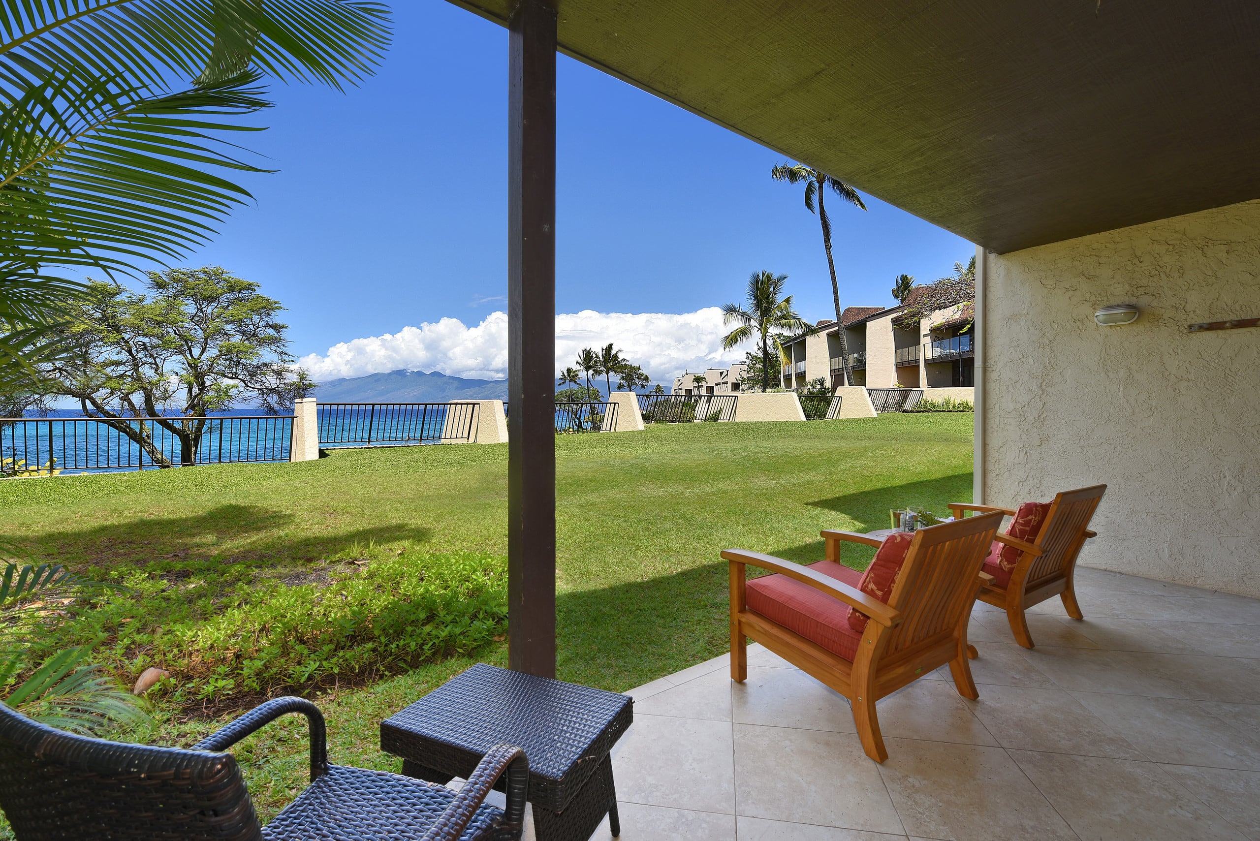 Condo in Lahaina · ★4.64 · 2 bedrooms · 4 beds · 2 baths - Image 23