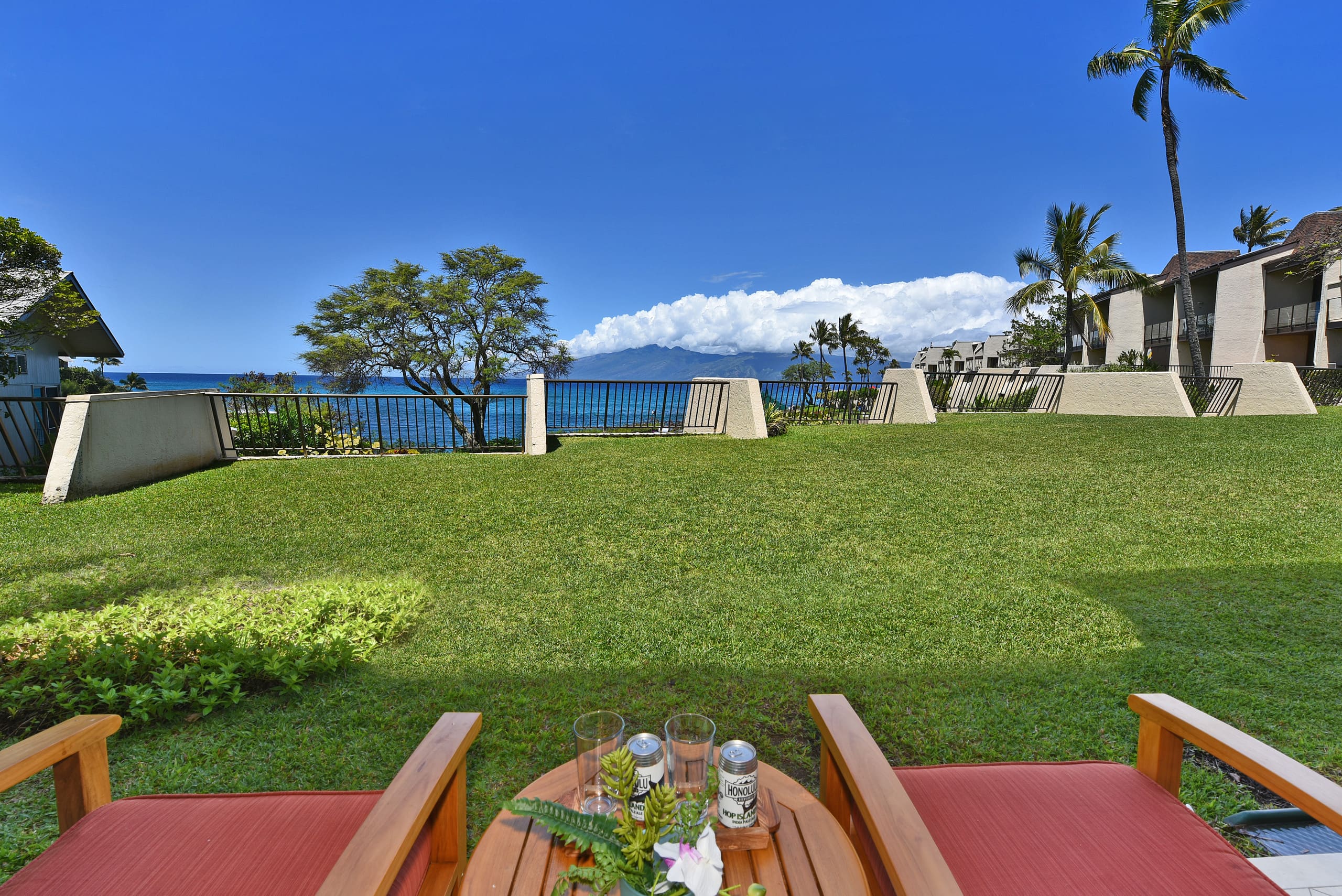 Condo in Lahaina · ★4.64 · 2 bedrooms · 4 beds · 2 baths - Image 24