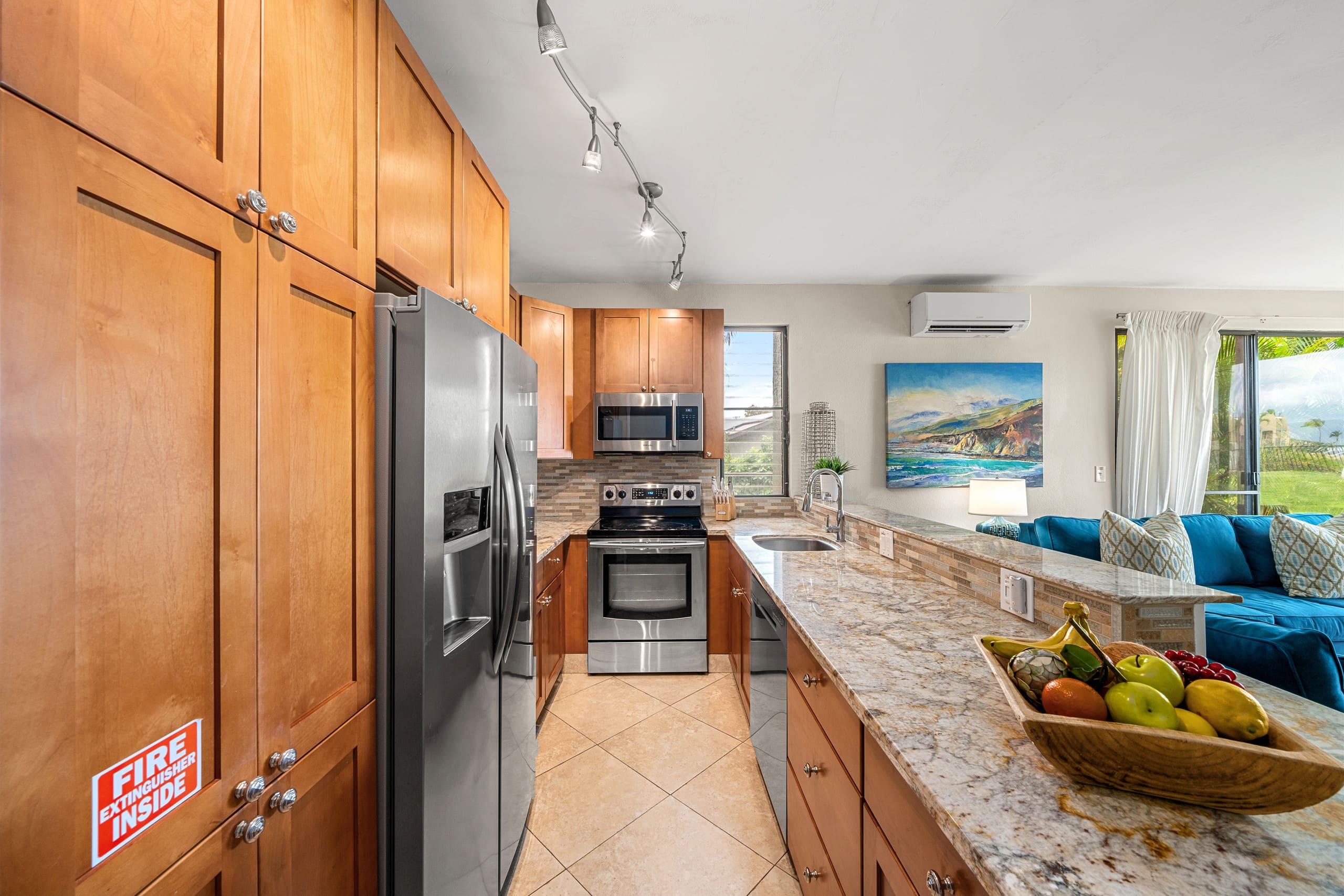 Condo in Lahaina · ★4.64 · 2 bedrooms · 4 beds · 2 baths - Image 7