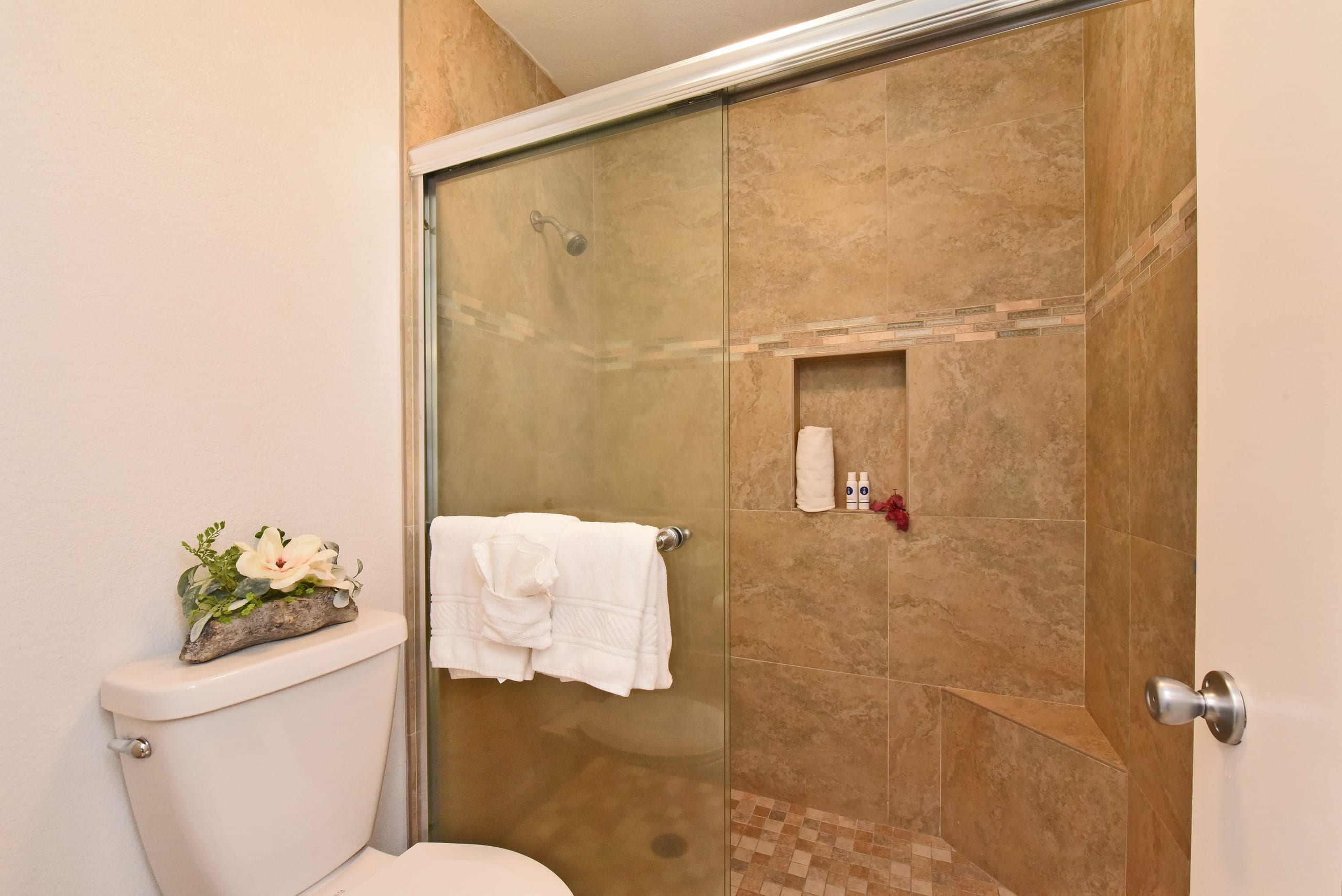 Condo in Lahaina · ★4.64 · 2 bedrooms · 4 beds · 2 baths - Image 20