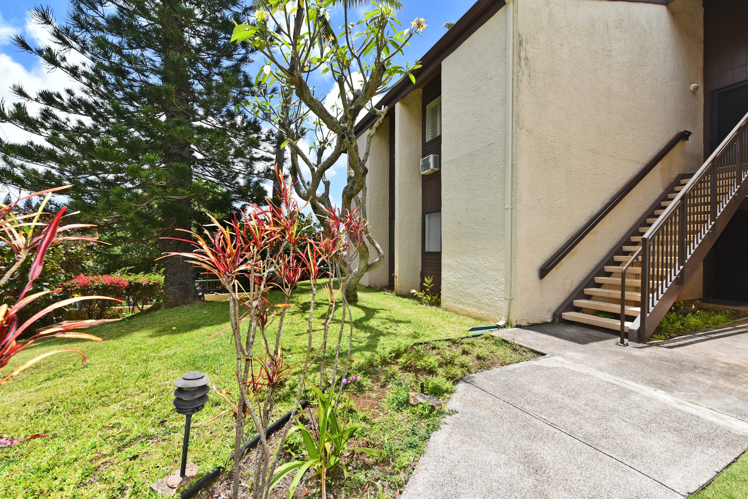 Condo in Lahaina · ★4.64 · 2 bedrooms · 4 beds · 2 baths - Image 28