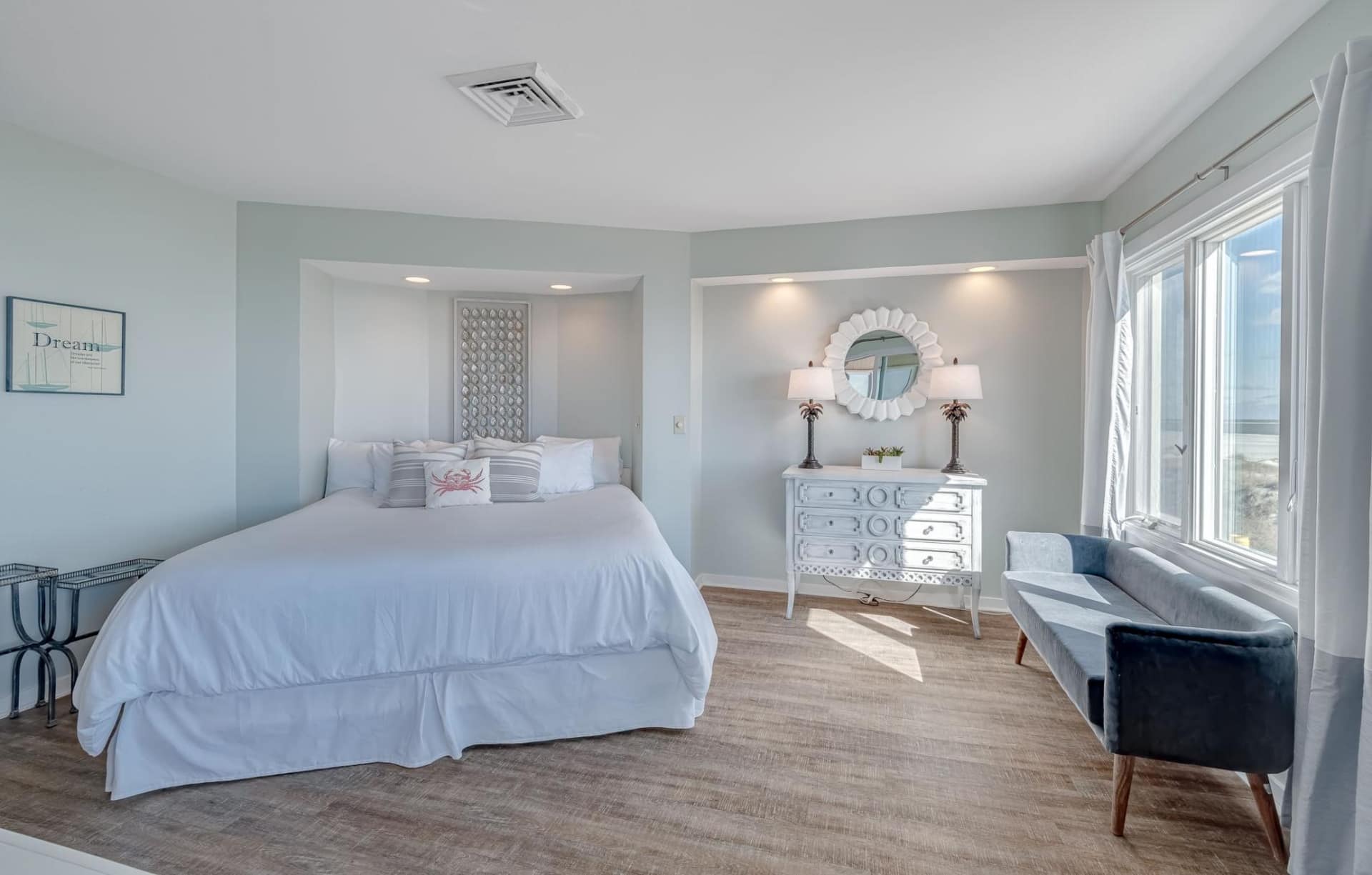 Port O' Call B201 - Direct Oceanfront Views — photo 3