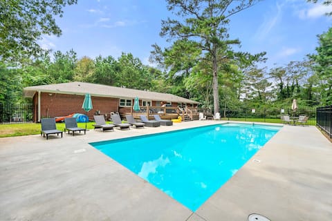 Luxury Hidden Oasis 4BR Pool•2 Acres ATL