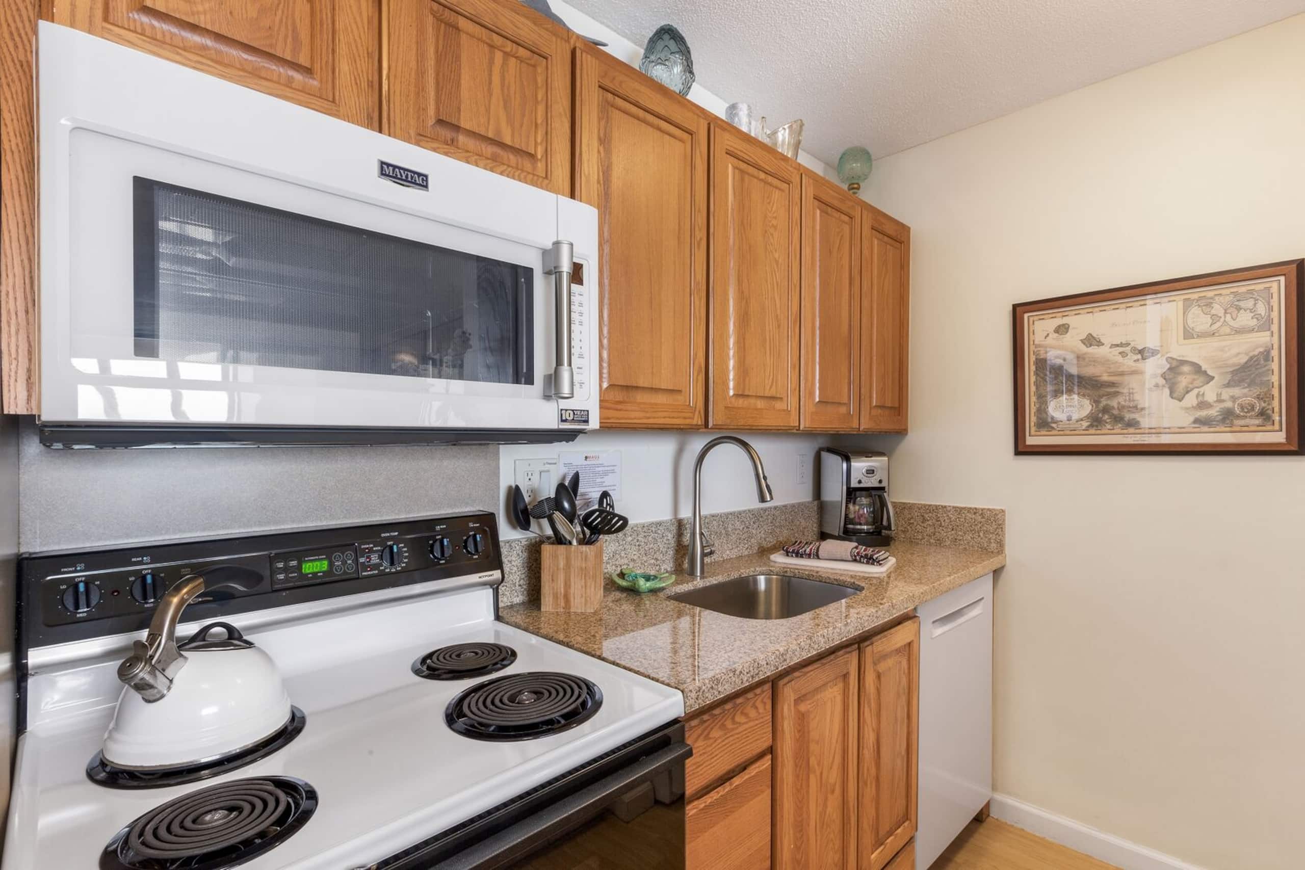 Condo in Kihei · ★4.71 · 1 bedroom · 2 beds · 1 bath - Image 21