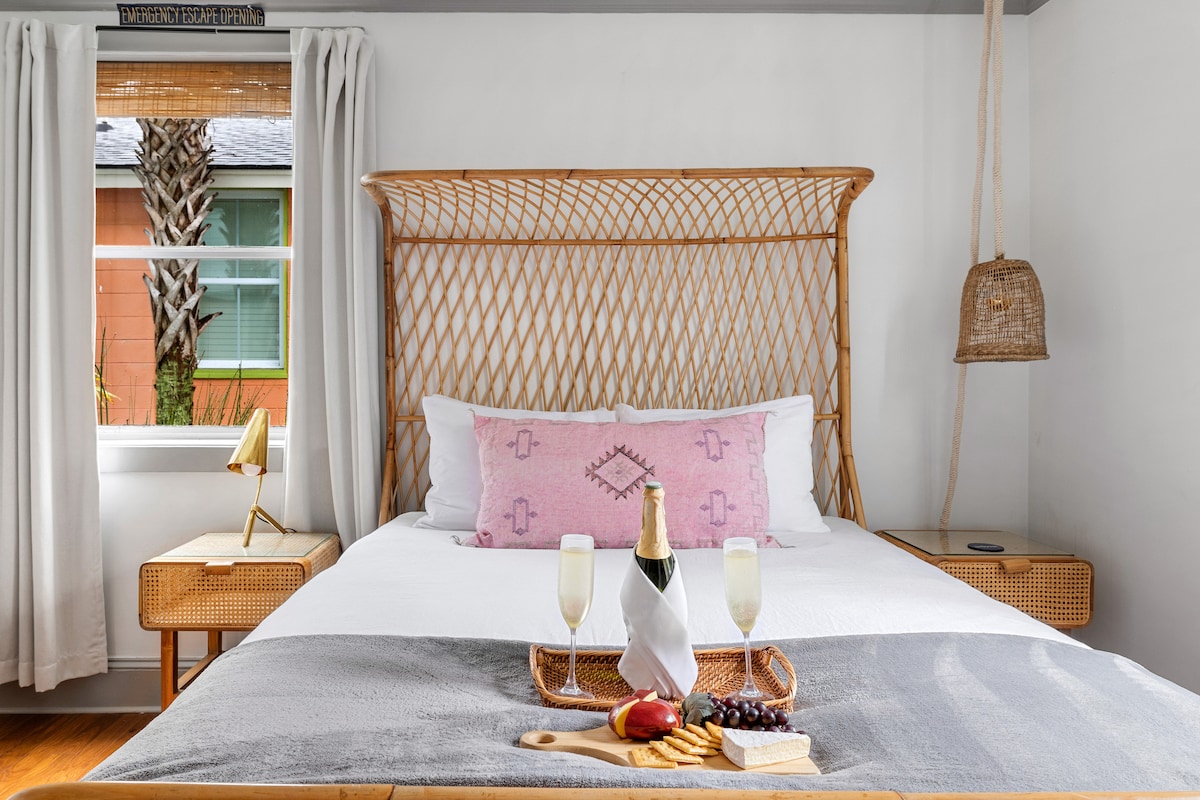 Boho标准双人床卧室