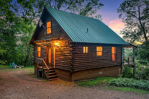 Buffalo River Basin Cabin- Secluded views make this an instant favorite