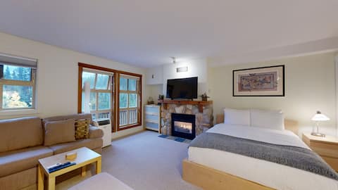 Fireside #423 | 3 Peaks Rentals