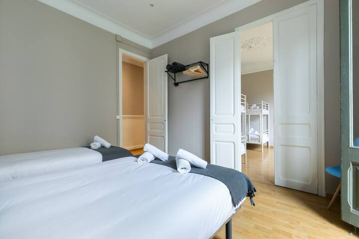 Key Bcn Girona 2.1 gallery image 2