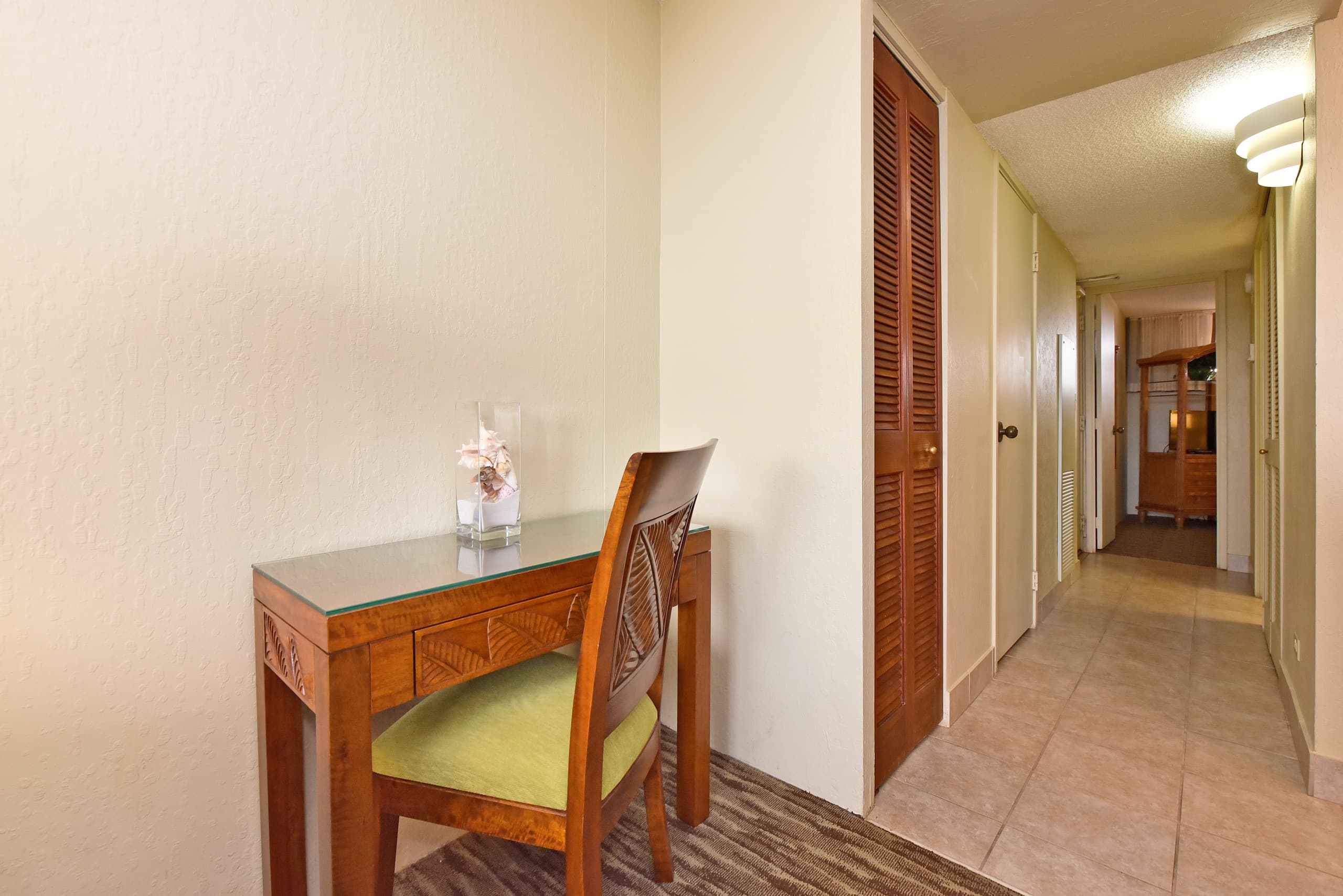 Condo in Lahaina · ★4.63 · 1 bedroom · 2 beds · 1 bath - Image 21