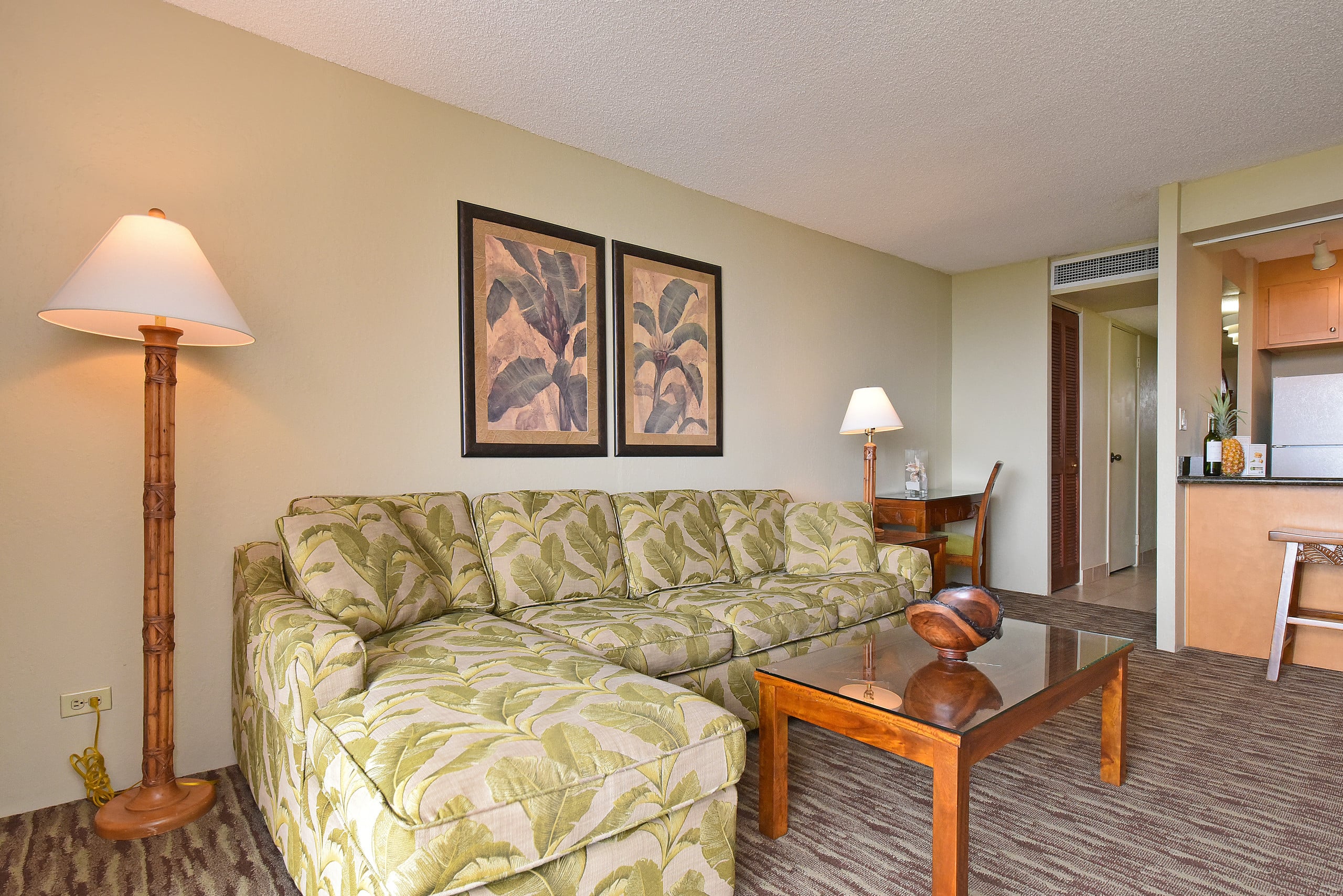 Condo in Lahaina · ★4.63 · 1 bedroom · 2 beds · 1 bath - Image 7
