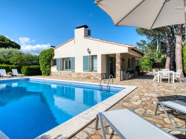 House with private swimming pool.