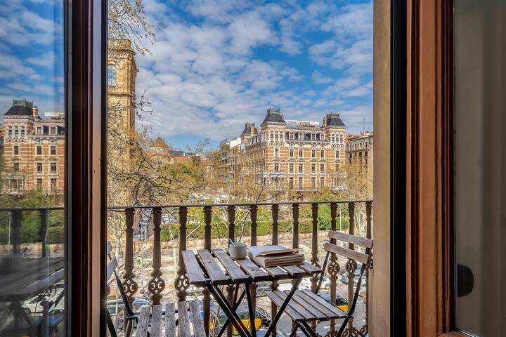 Modern 6-Bedrooms Flat / Plaza Cataluña, Ramblas gallery image 3