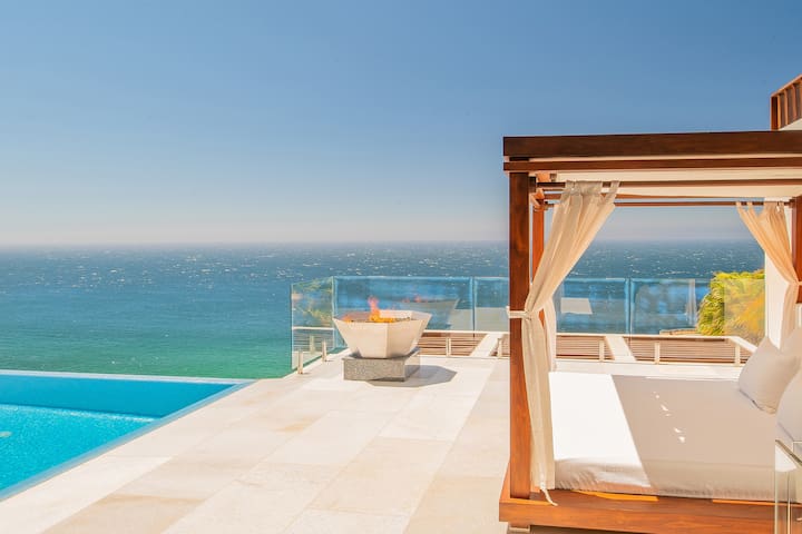 Ocean View Luxury: Mantea Casa Cabo by Cabo Villas