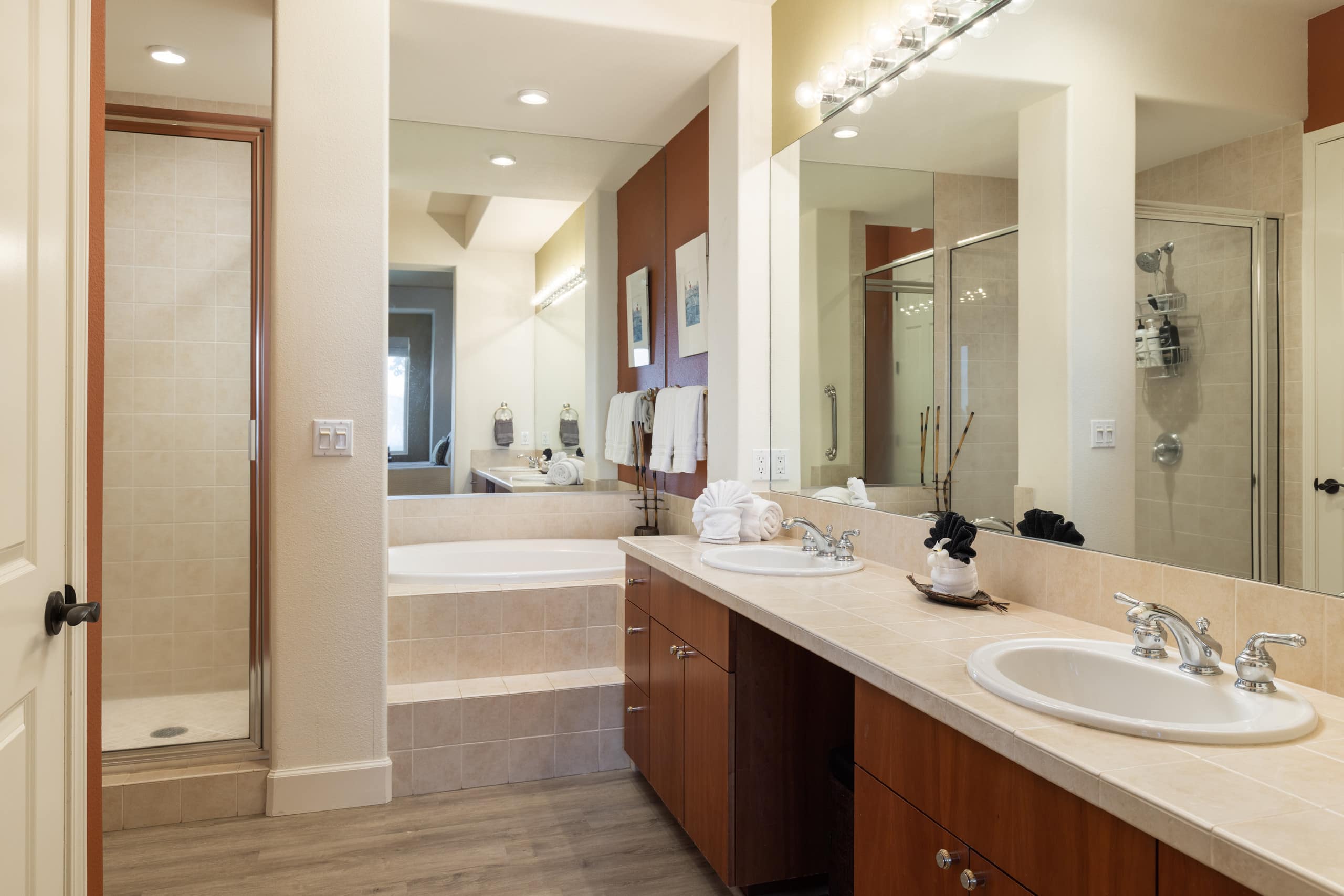 Condo in Waimea · ★5.0 · 2 bedrooms · 4 beds · 2 baths - Image 15