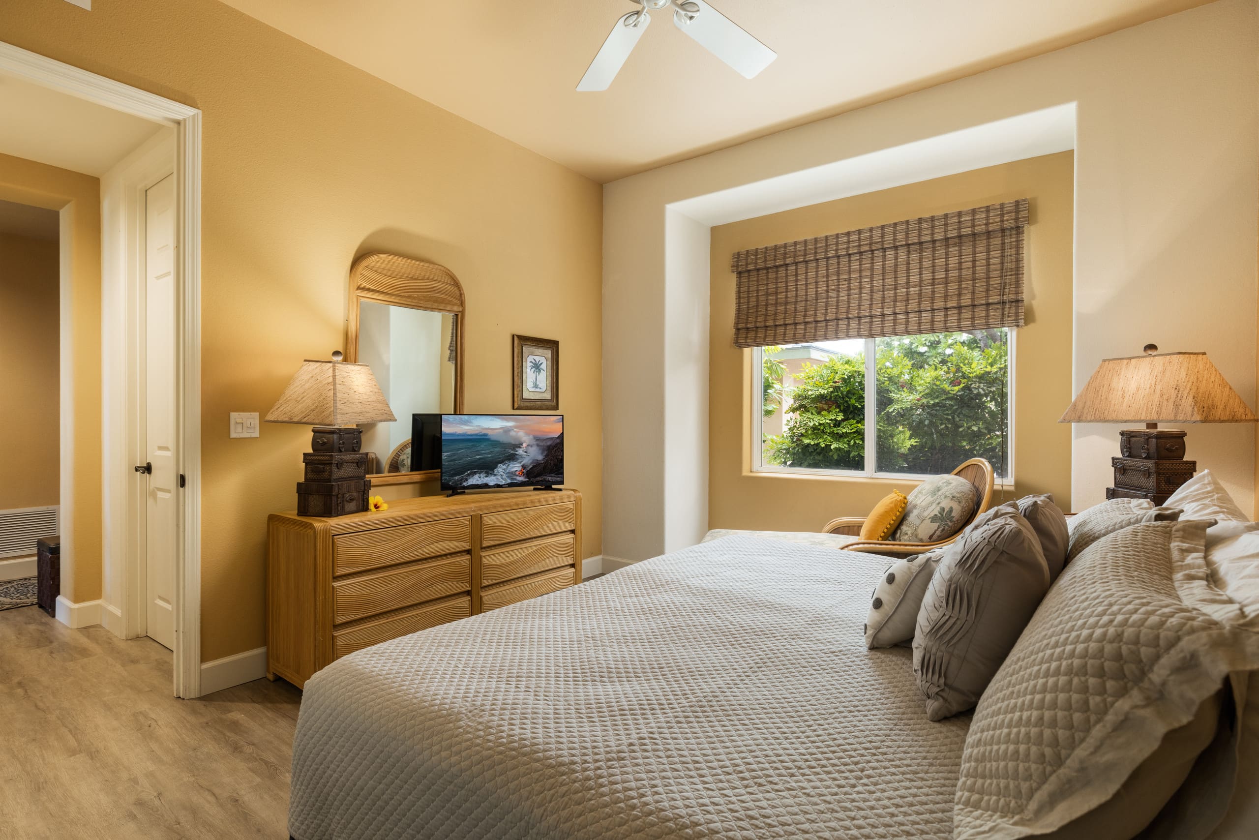 Condo in Waimea · ★5.0 · 2 bedrooms · 4 beds · 2 baths - Image 17