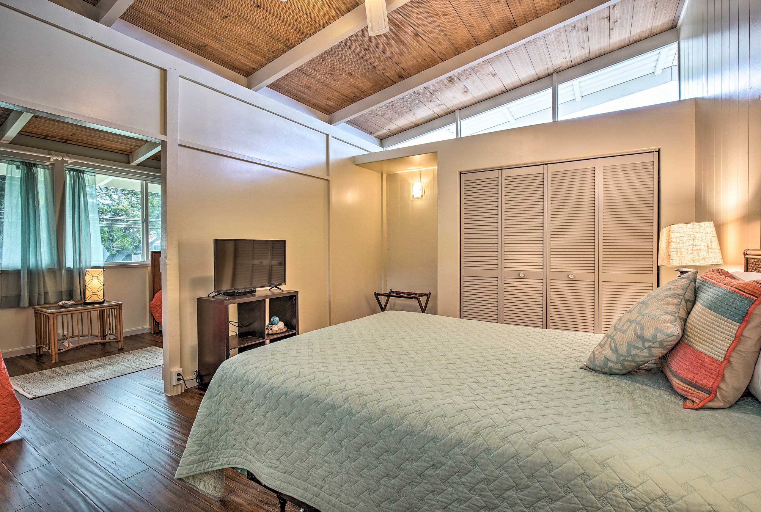 Home in Kailua-Kona · ★4.78 · 2 bedrooms · 4 beds · 2 baths - Image 56