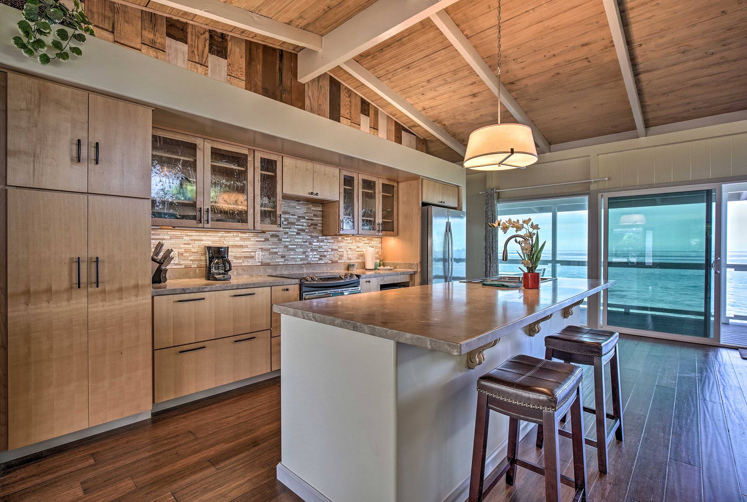 Home in Kailua-Kona · ★4.78 · 2 bedrooms · 4 beds · 2 baths - Image 63