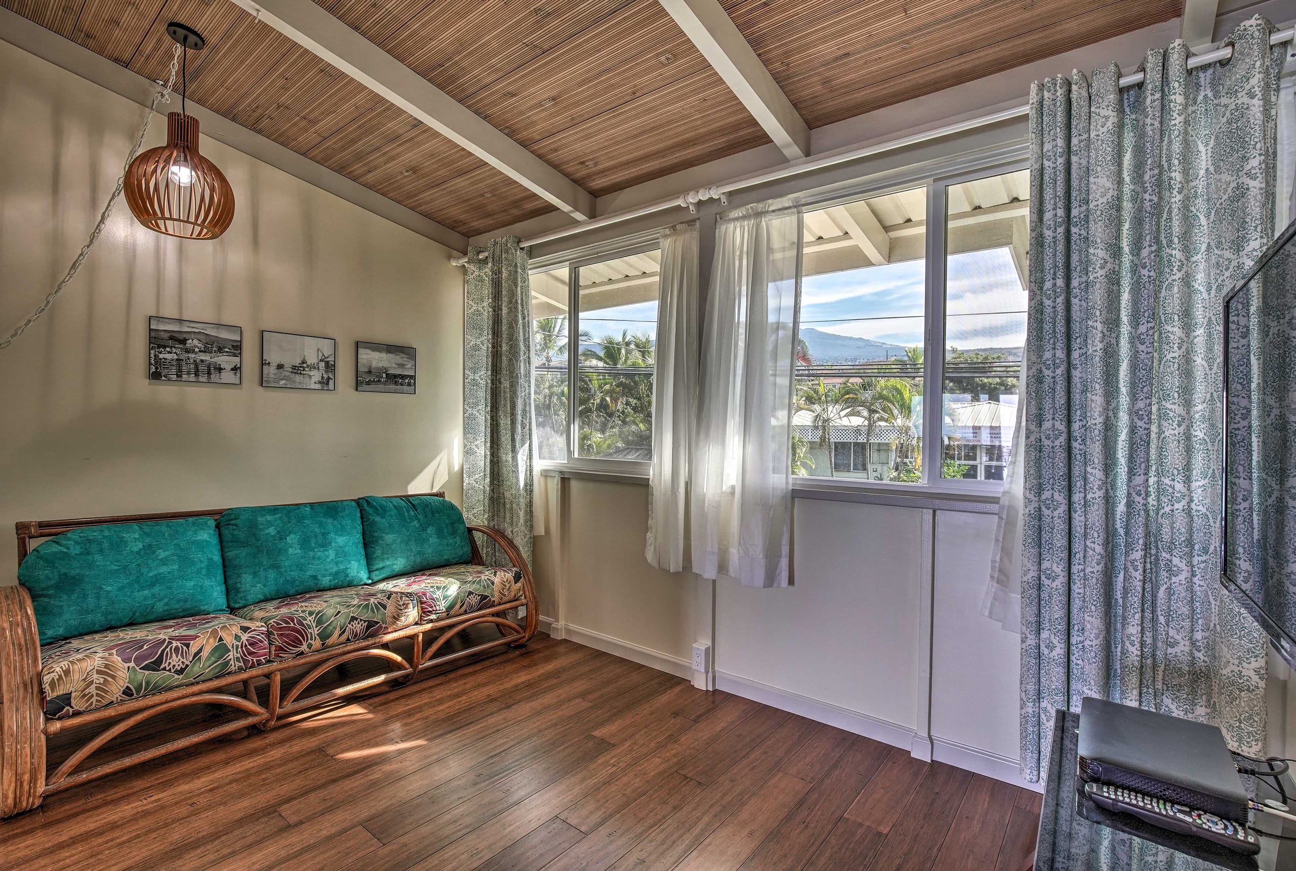 Home in Kailua-Kona · ★4.78 · 2 bedrooms · 4 beds · 2 baths - Image 40