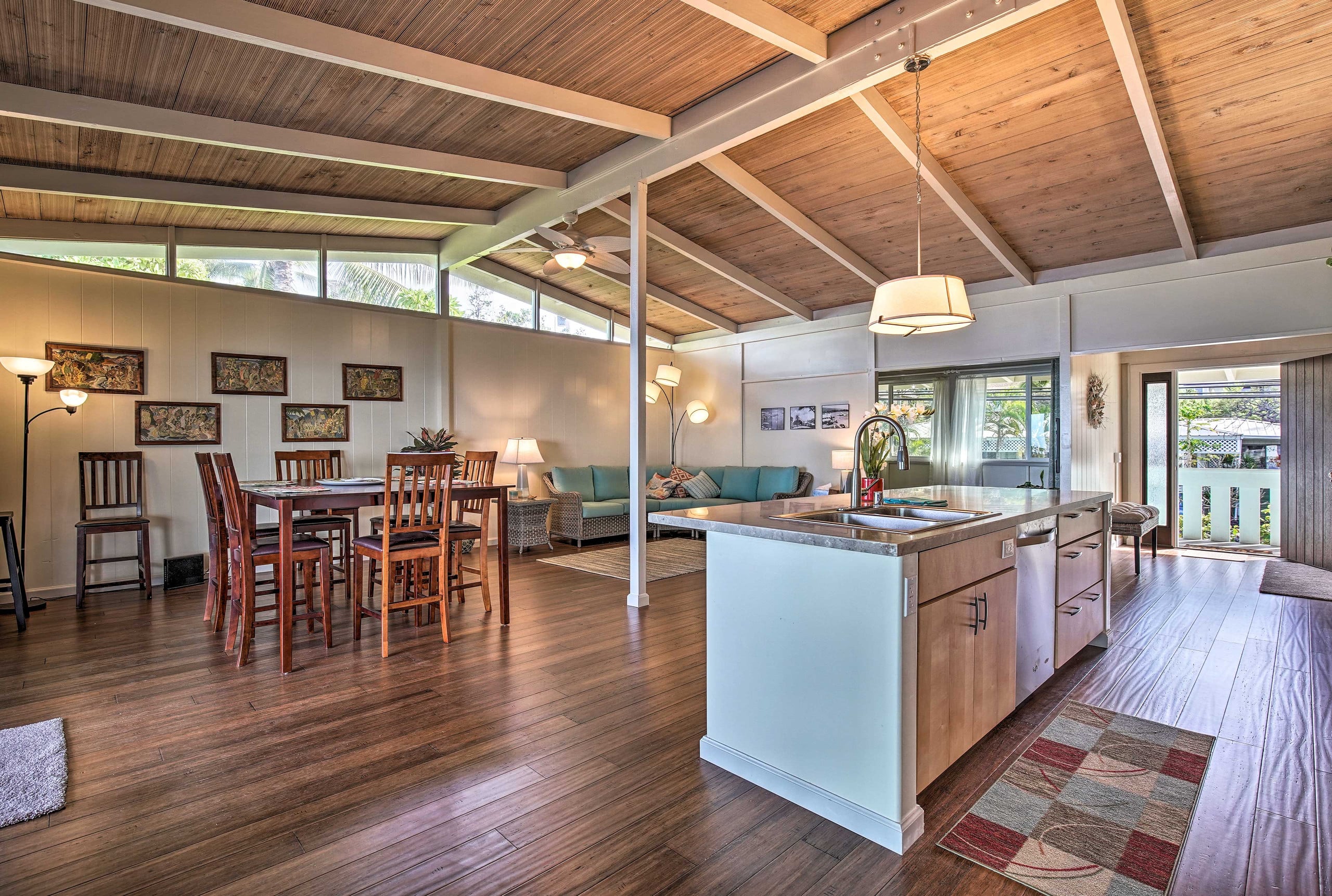 Home in Kailua-Kona · ★4.78 · 2 bedrooms · 4 beds · 2 baths - Image 13