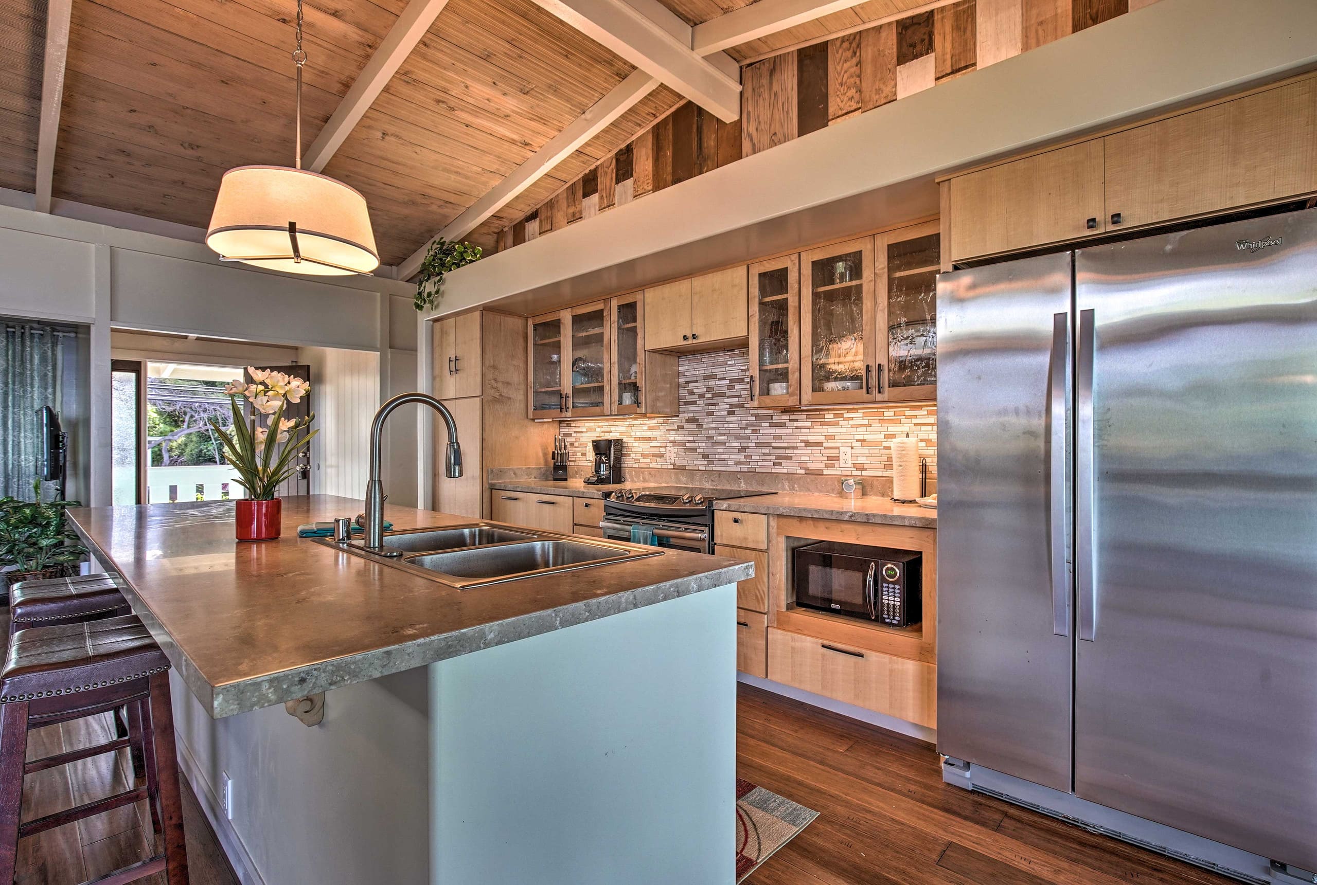 Home in Kailua-Kona · ★4.78 · 2 bedrooms · 4 beds · 2 baths - Image 14