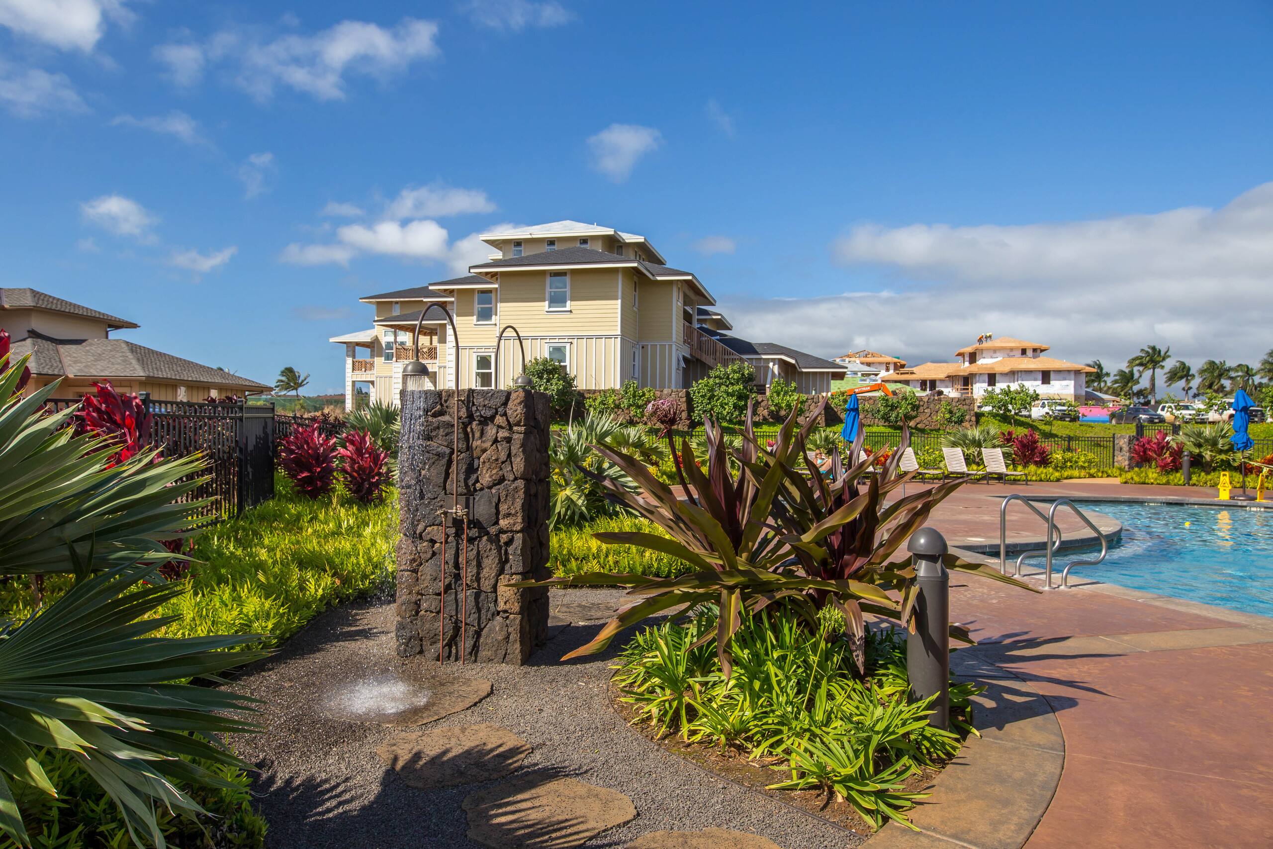 Townhouse in Koloa · ★4.93 · 4 bedrooms · 7 beds · 3.5 shared baths - Image 41
