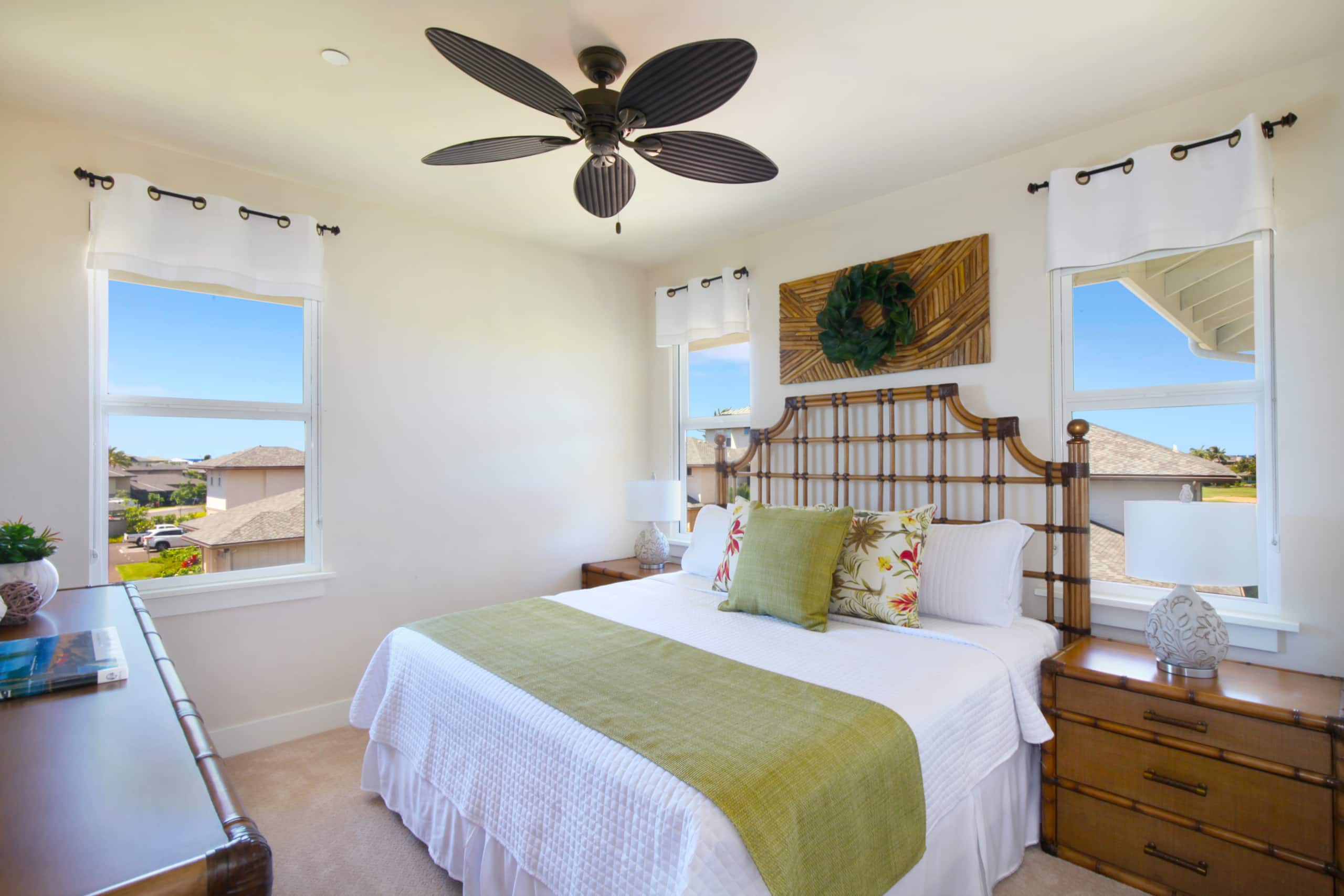 Townhouse in Koloa · ★4.93 · 4 bedrooms · 7 beds · 3.5 shared baths - Image 10