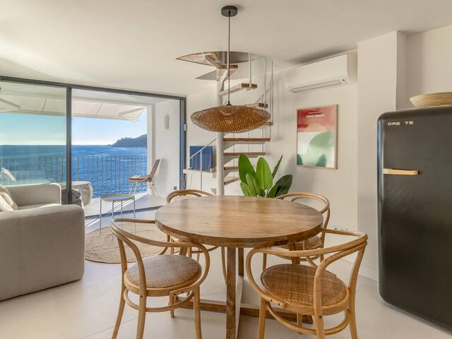 PORTELL_Apartment with terrace on Canadell Beach gallery image 5