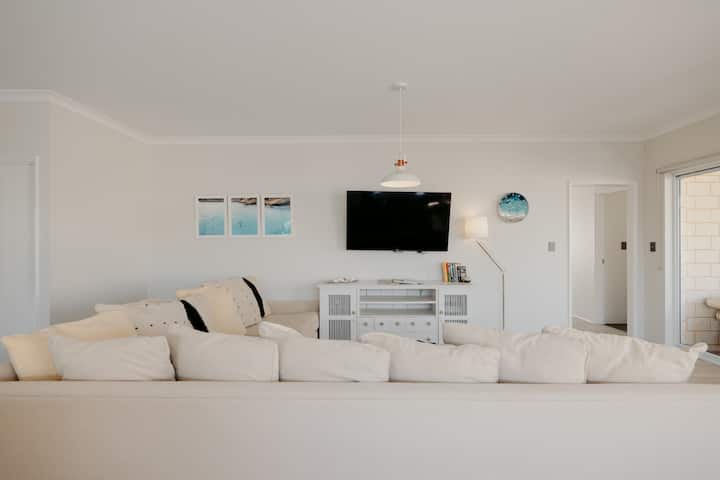 Papillon - 3br Pet-friendly Home With Fenced Yard - ダンスバラ