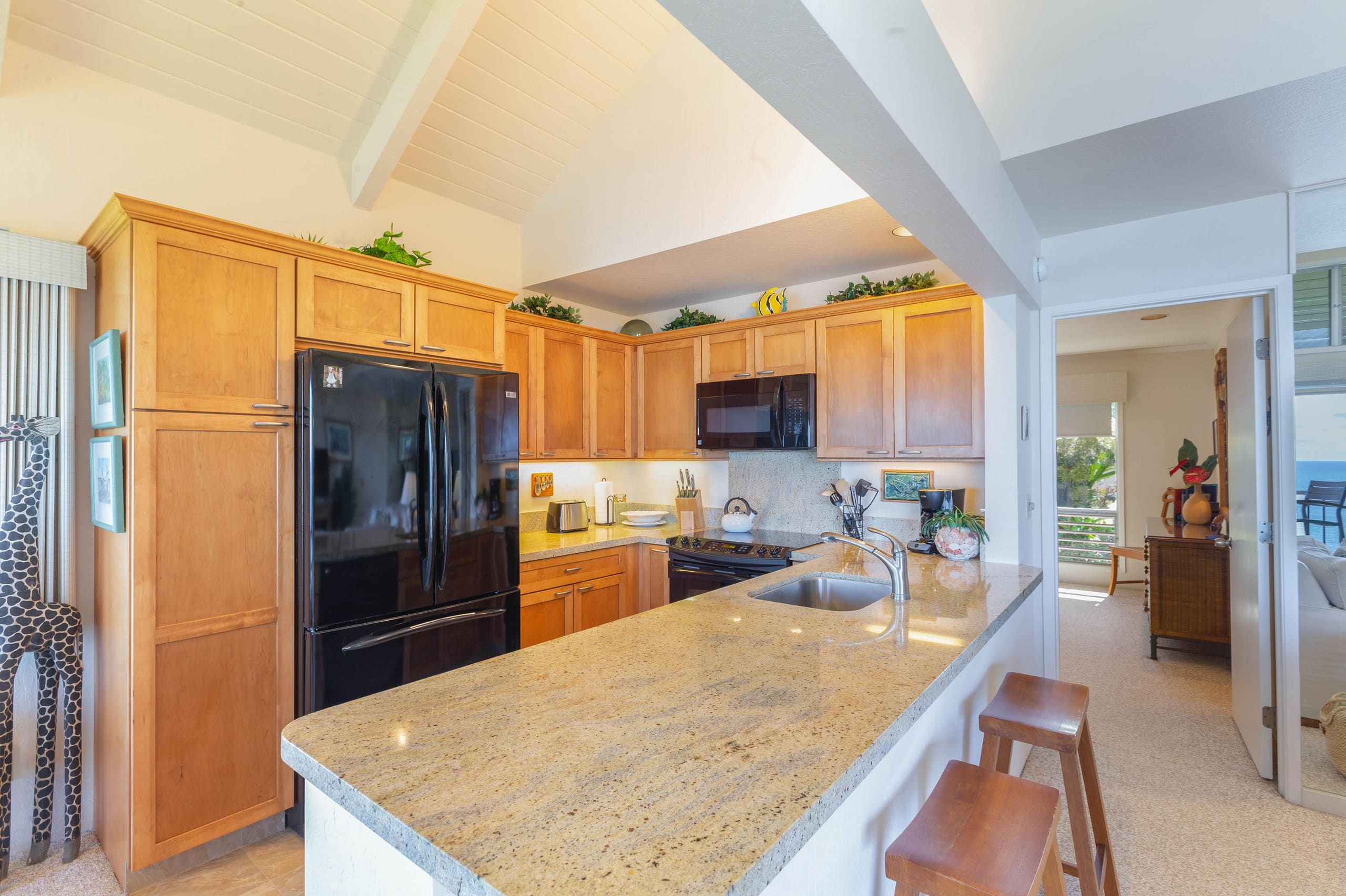 Condo in Princeville · ★4.87 · 2 bedrooms · 3 beds · 2 baths - Image 9