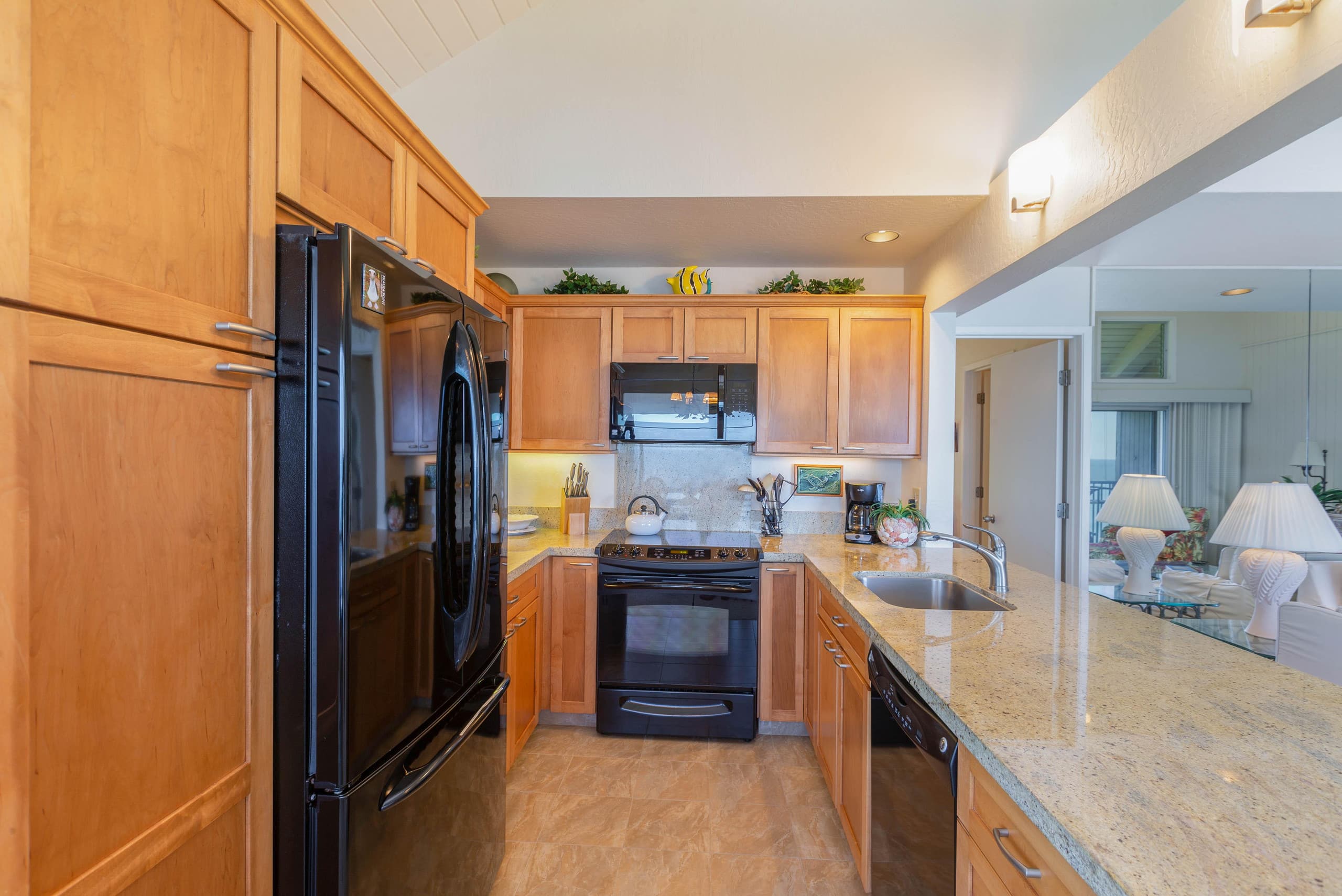 Condo in Princeville · ★4.87 · 2 bedrooms · 3 beds · 2 baths - Image 10