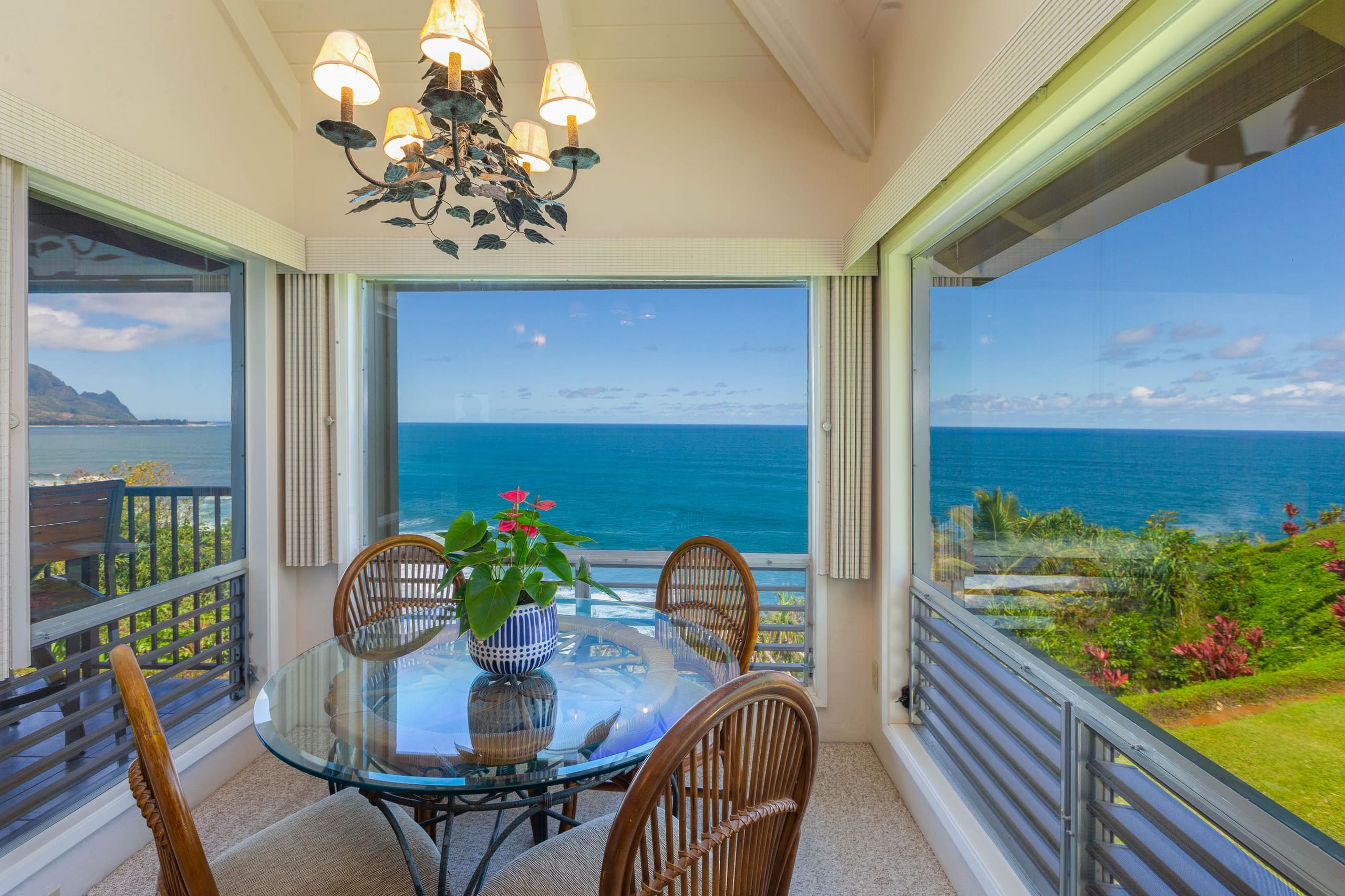 Condo in Princeville · ★4.87 · 2 bedrooms · 3 beds · 2 baths - Image 6