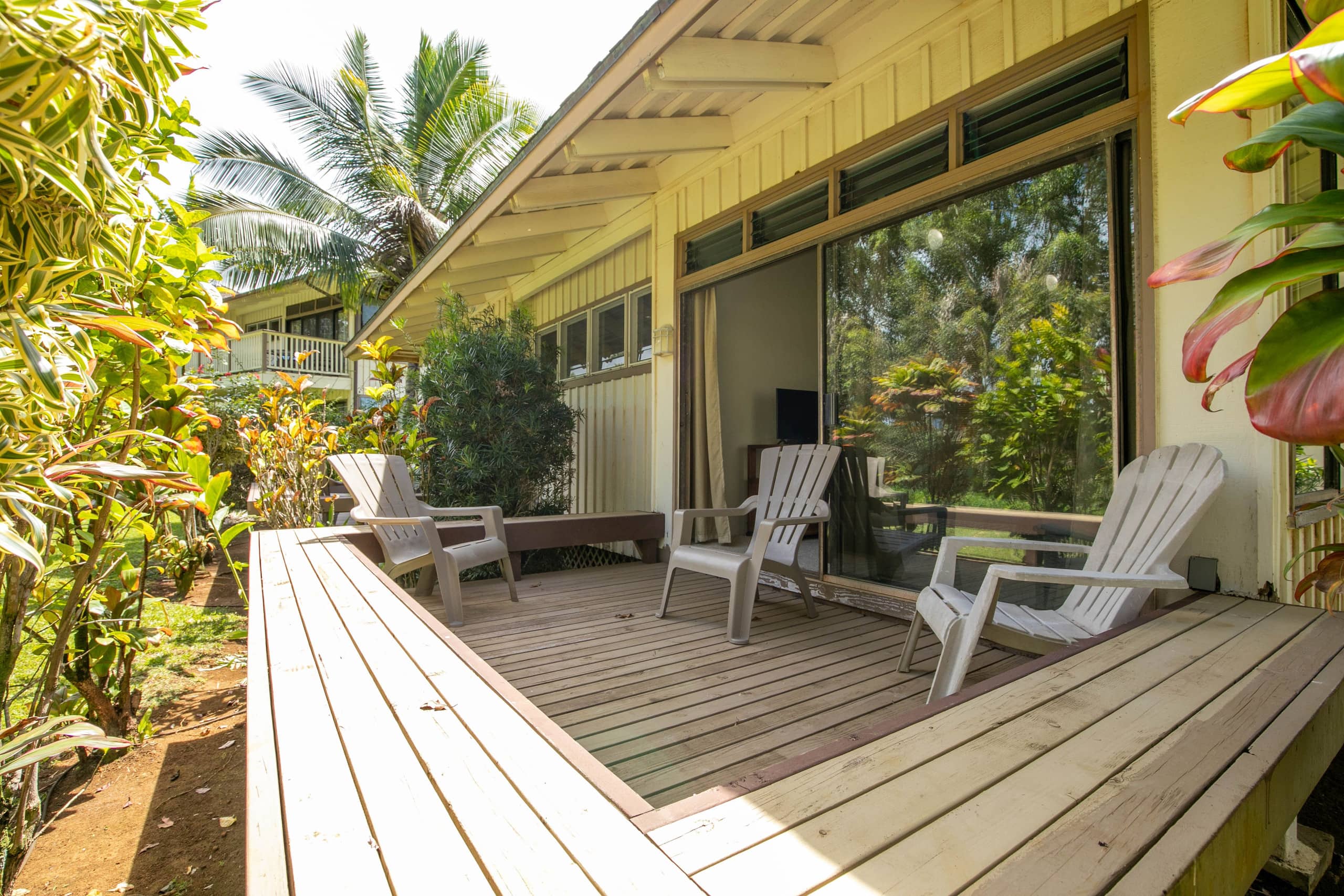 Chalet in Princeville · ★4.86 · 1 bedroom · 3 beds · 2 shared baths - Image 4