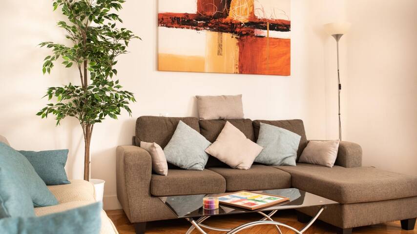 Heima Puerta del Sol – Opera Center gallery image 2