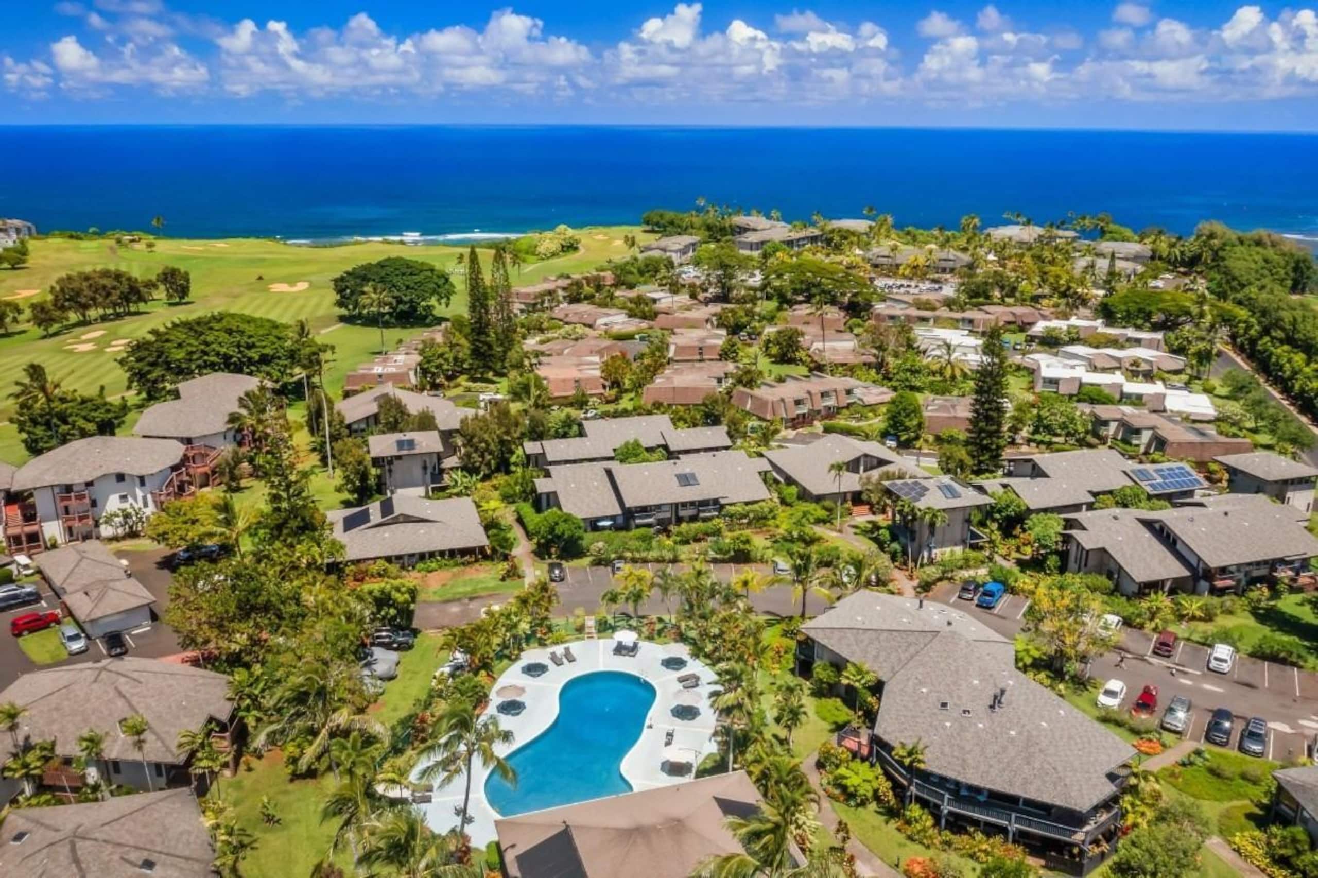 Condo in Princeville · ★4.68 · 2 bedrooms · 2 beds · 2 private baths - Image 39
