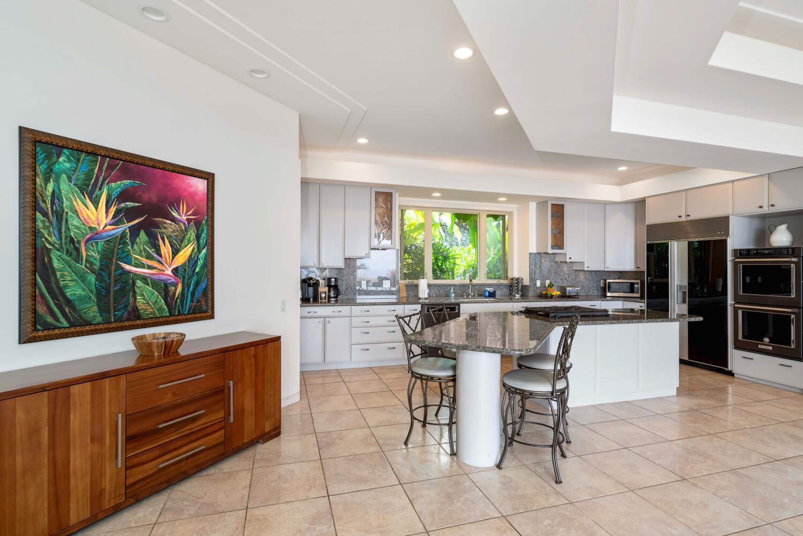 Home in Kailua-Kona · ★4.87 · 3 bedrooms · 8 beds · 3.5 baths - Image 17