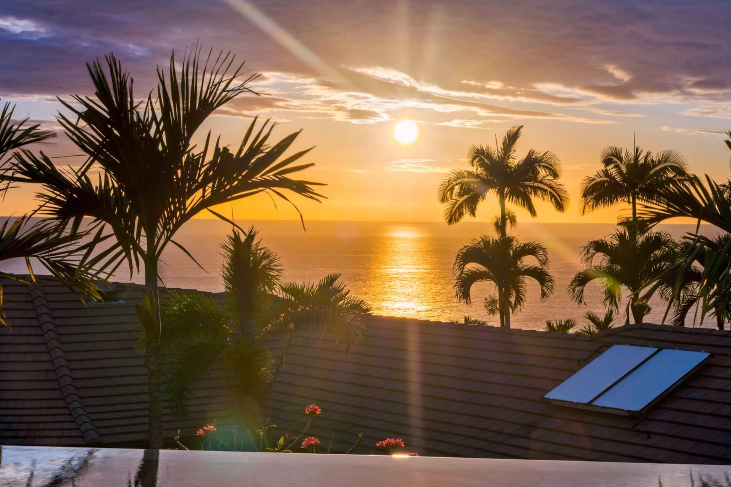 Home in Kailua-Kona · ★4.87 · 3 bedrooms · 8 beds · 3.5 baths - Image 53