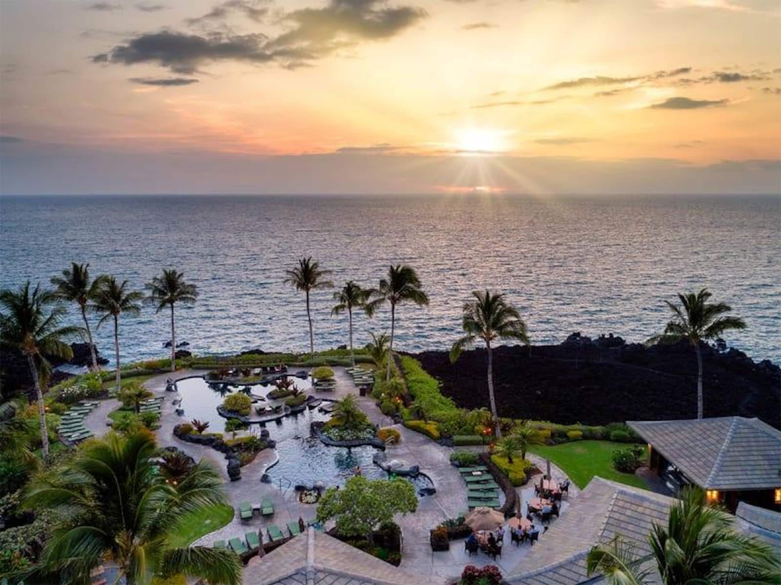 Hali'i Kai 3BR with pool & garden lanai - Photo 40
