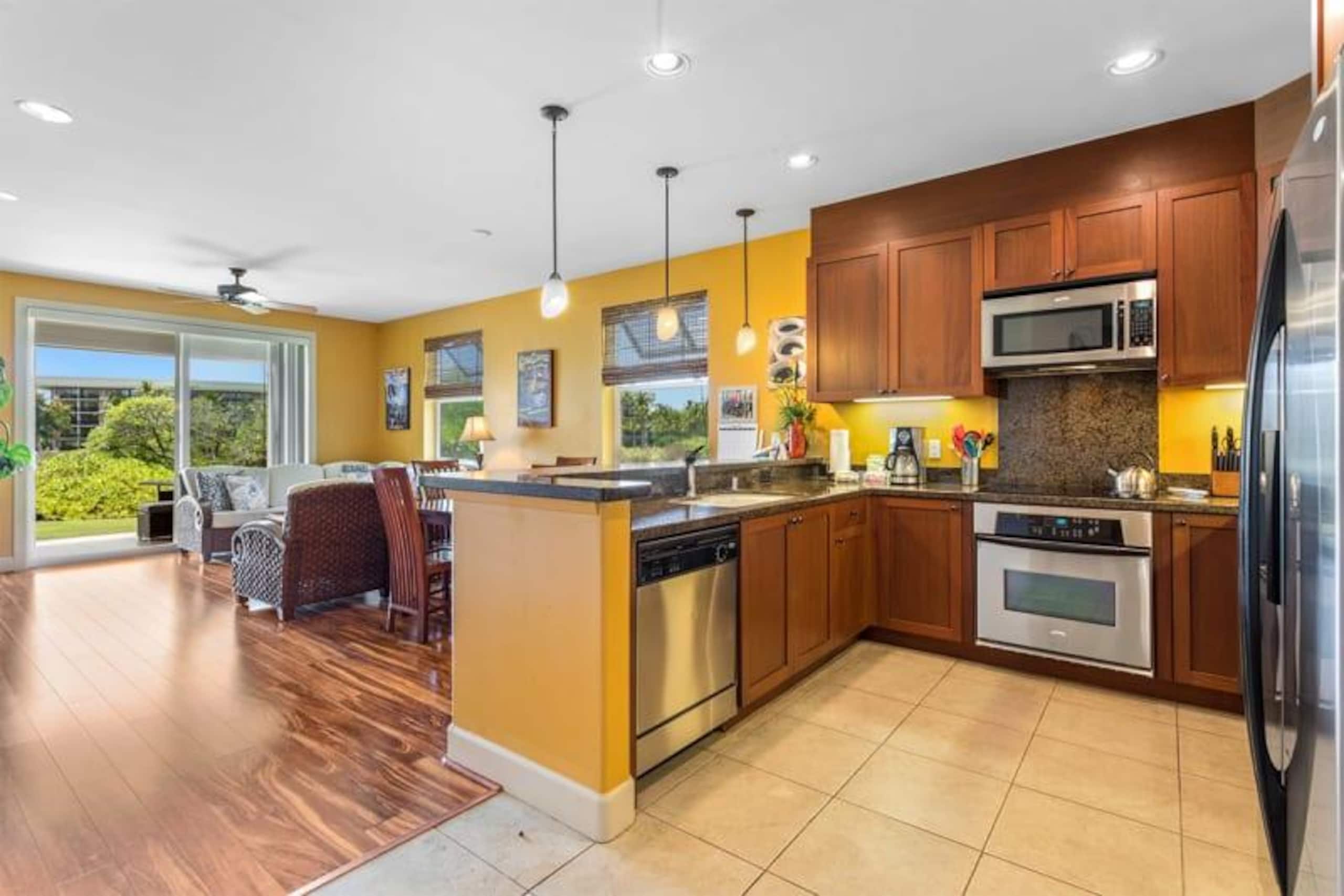 Hali'i Kai 3BR with pool & garden lanai - Photo 6