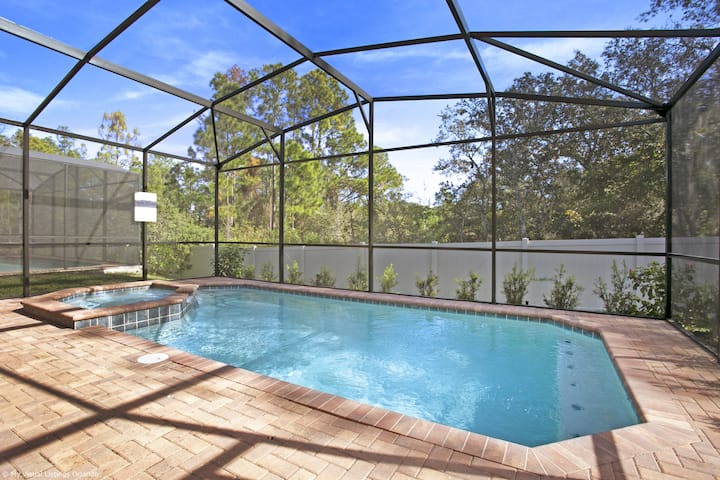 Nice Getaway - Private Pool, Spa, & 24/7 Support - Flórida