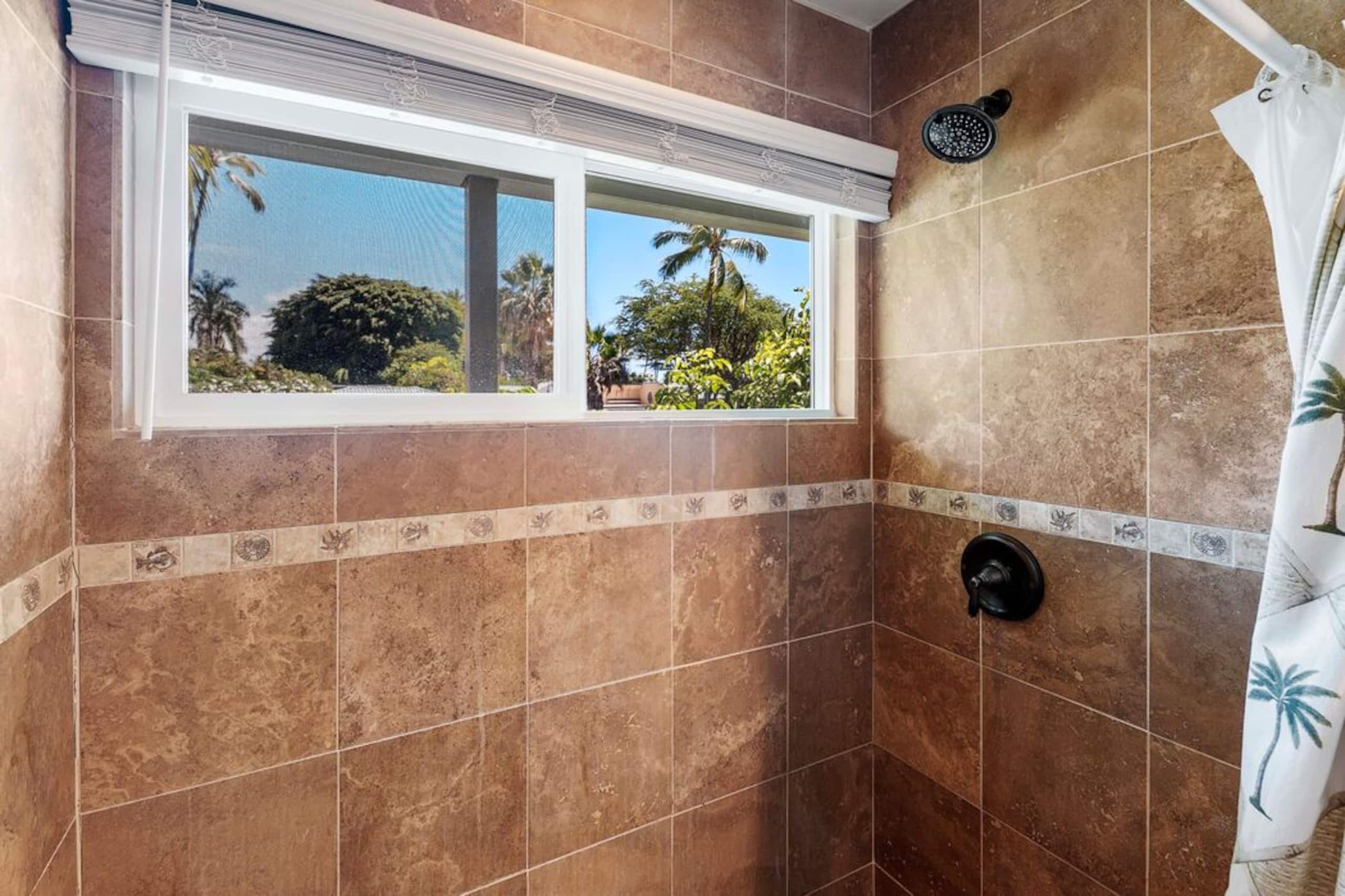 Condo in Kailua-Kona · ★4.8 · 1 bedroom · 1 bed · 1 bath - Image 16