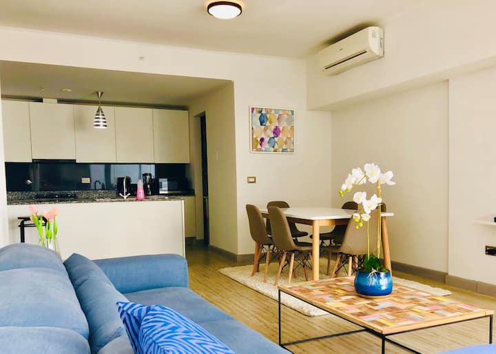 2BR Condo in Ciudad de Panamá - Image 1
