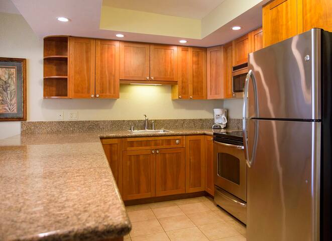 2OV-2 Aston Kaanapali Shores Ocean View 2 Bedroom gallery image 4