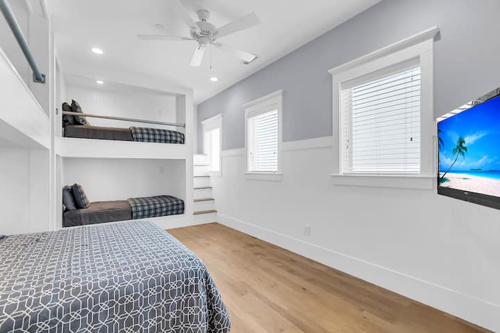 Køjesengsværelse - MIddle Floor - x5 køjer og 1 queensize-dobbeltseng