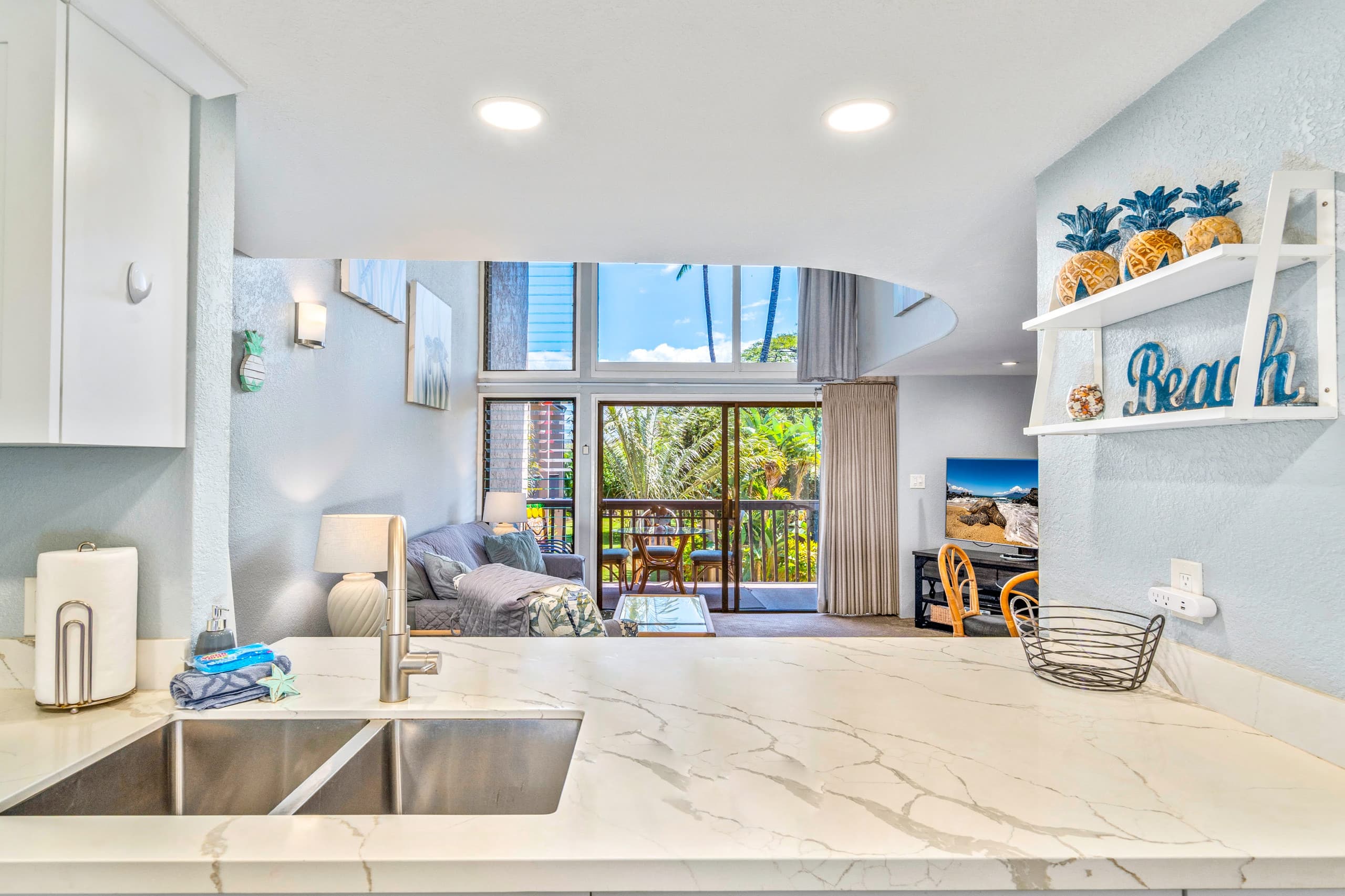 Condo in Kihei · ★4.83 · 2 bedrooms · 3 beds · 2 private baths - Image 9