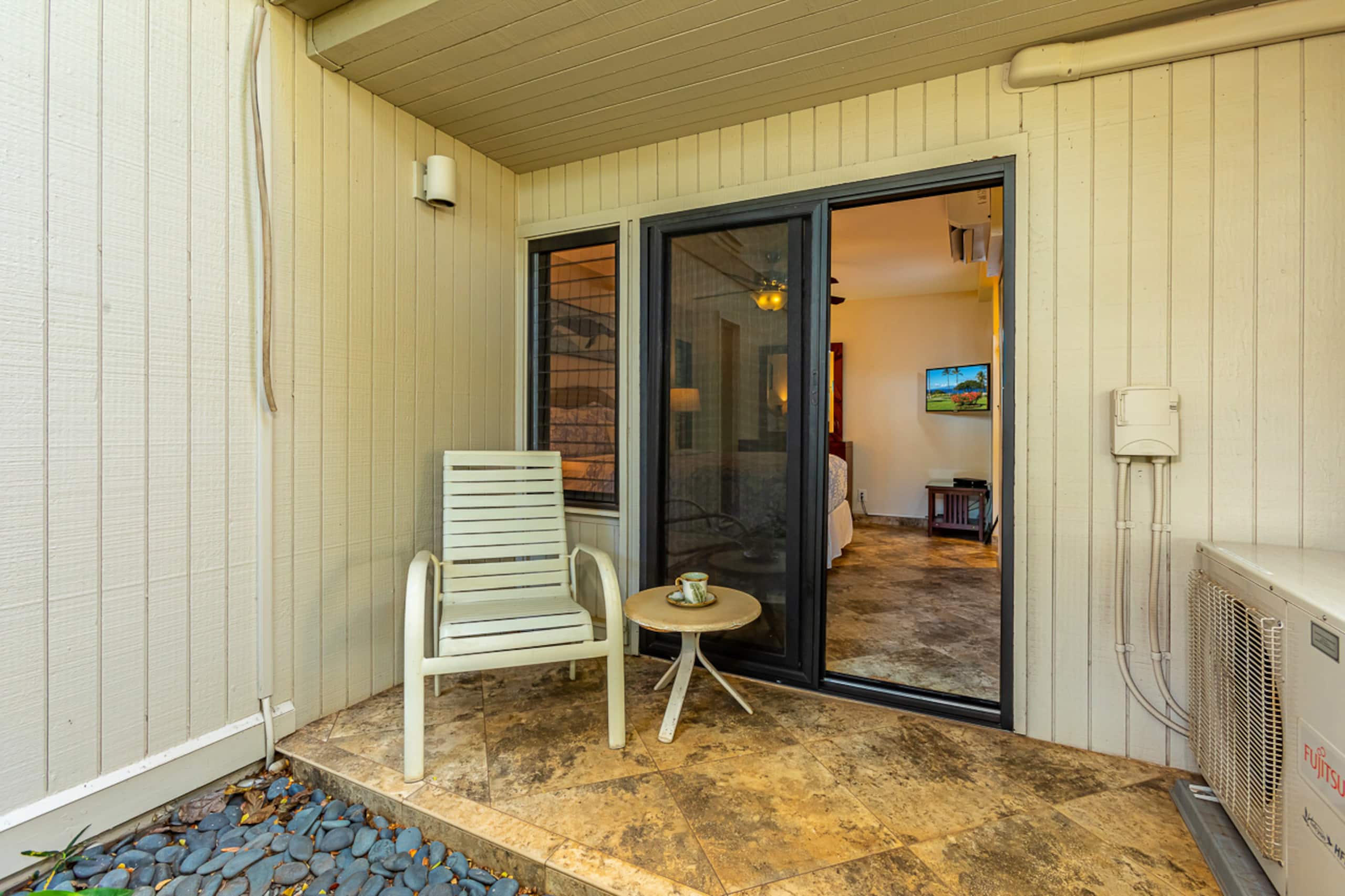 Condo in Kihei · ★4.84 · 2 bedrooms · 3 beds · 2 baths - Image 27