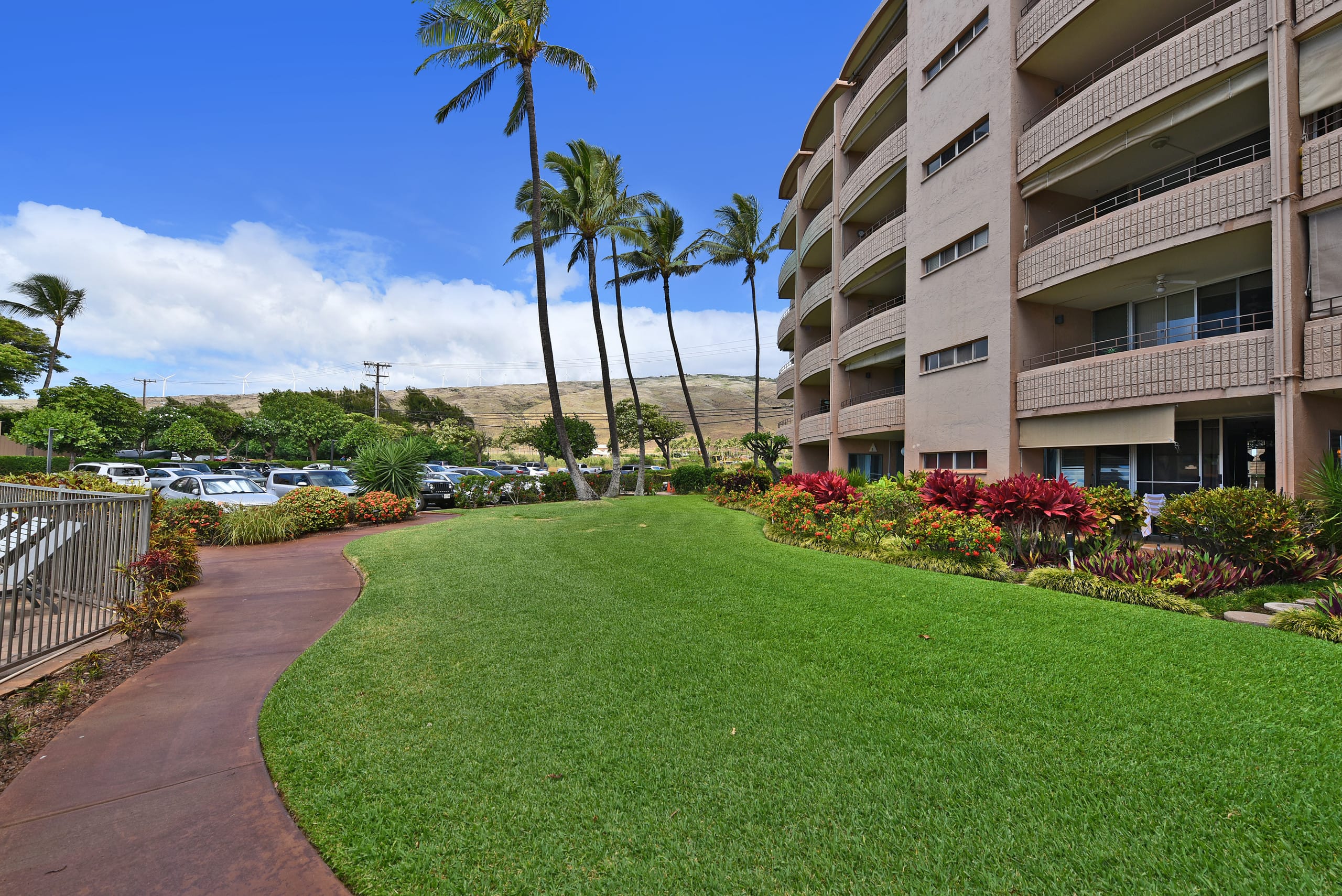 Condo in Wailuku · ★4.9 · 1 bedroom · 2 beds · 1 bath - Image 21