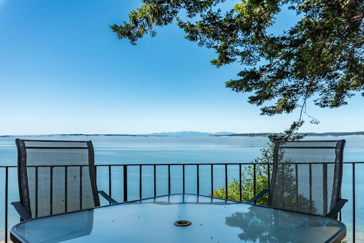 Guest favorite listing in Oak Harbor